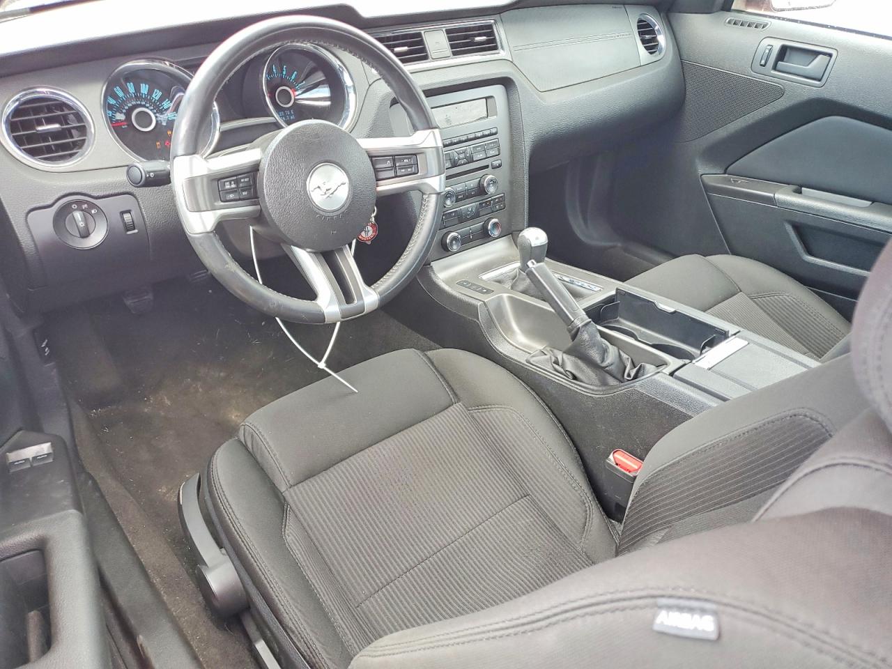 2013 Ford Mustang Красный vin: 1ZVBP8AM1D5227739
