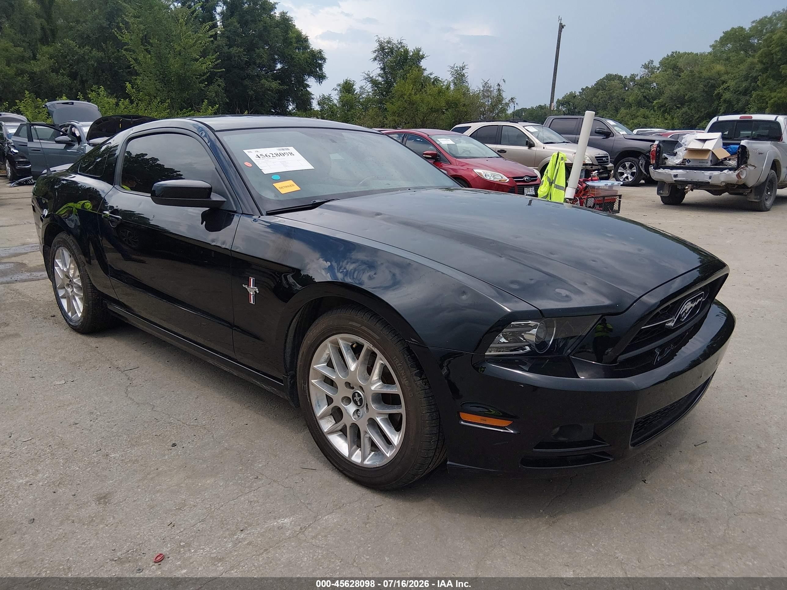 2013 Ford Mustang V6/v6 Premium Black vin: 1ZVBP8AM1D5257453