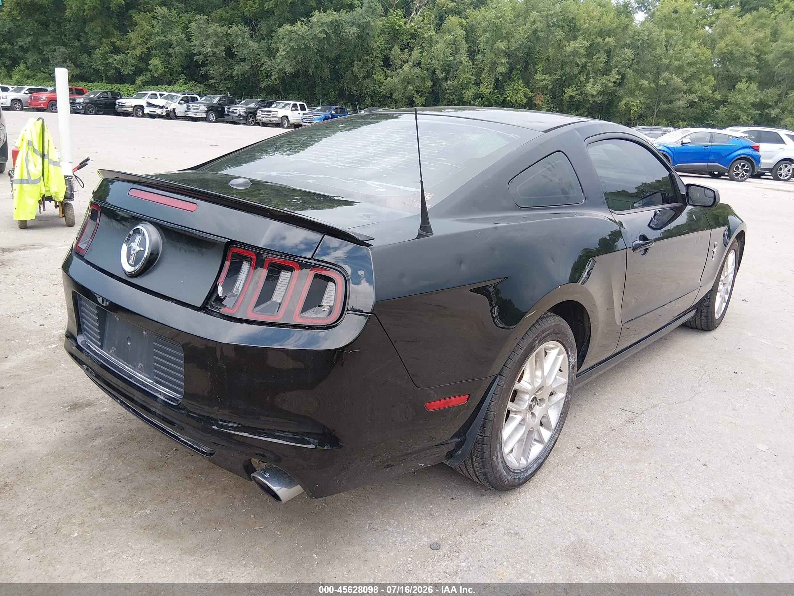 2013 Ford Mustang V6/v6 Premium Black vin: 1ZVBP8AM1D5257453