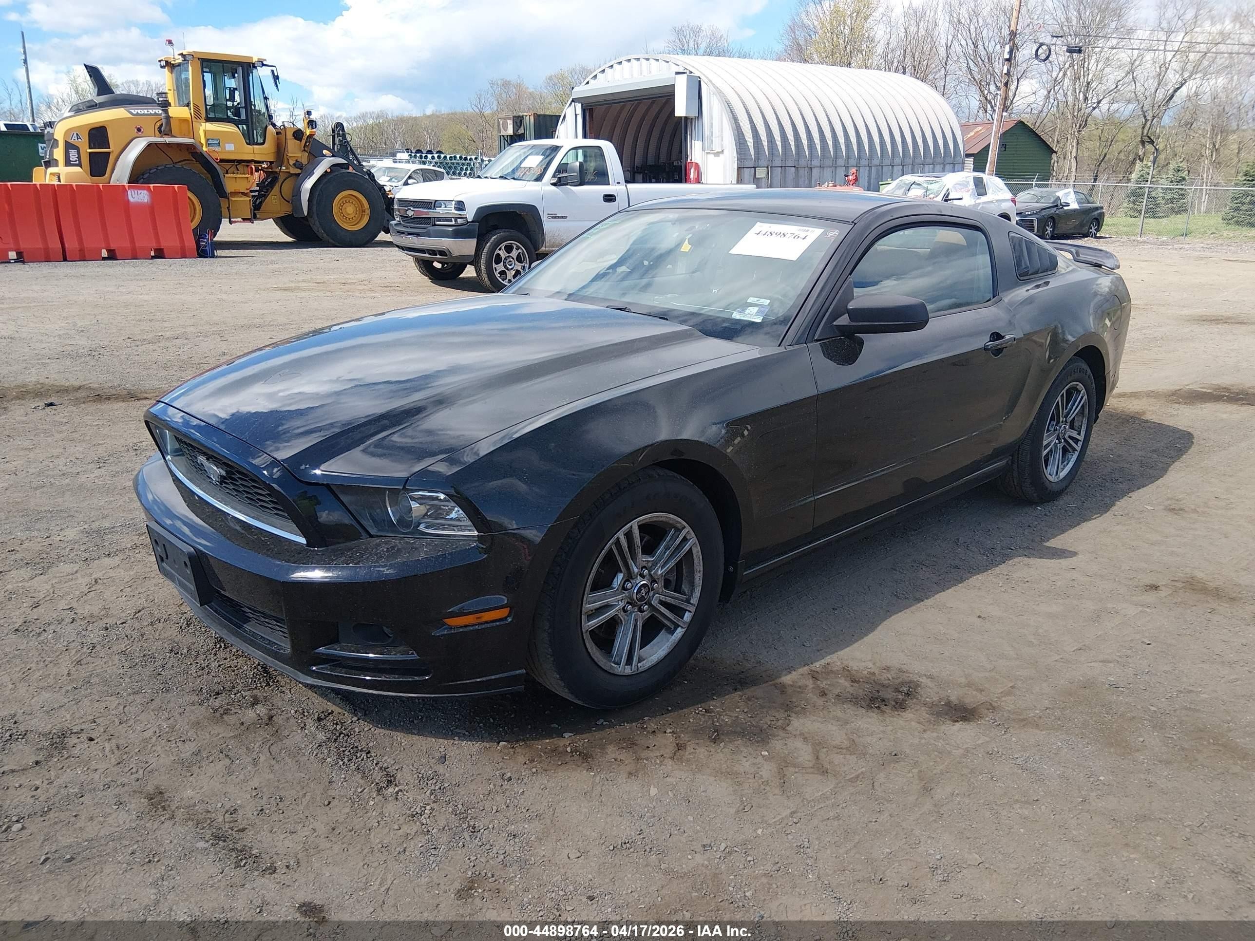 2013 Ford Mustang V6 Black vin: 1ZVBP8AM1D5280750