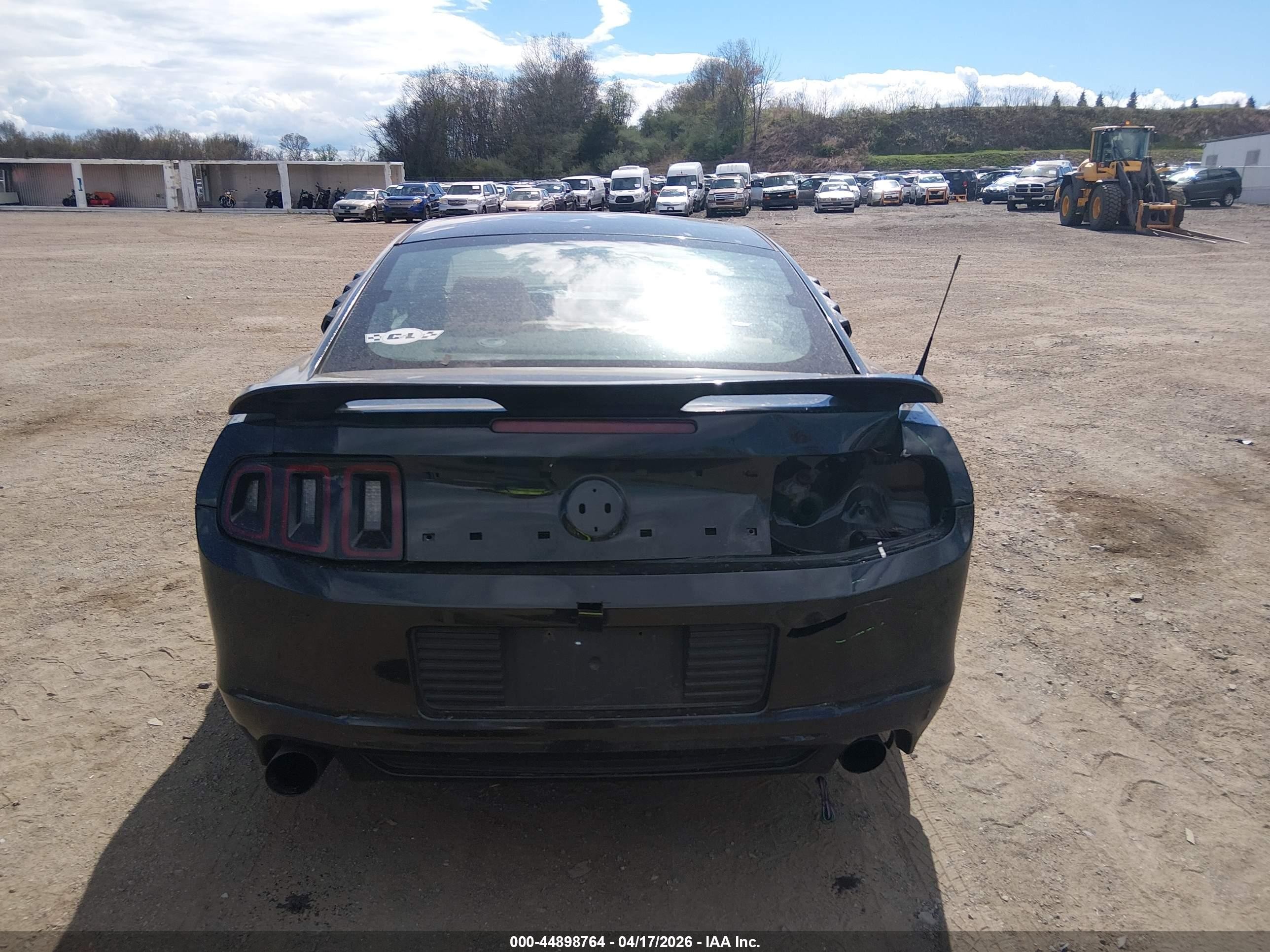 2013 Ford Mustang V6 Black vin: 1ZVBP8AM1D5280750