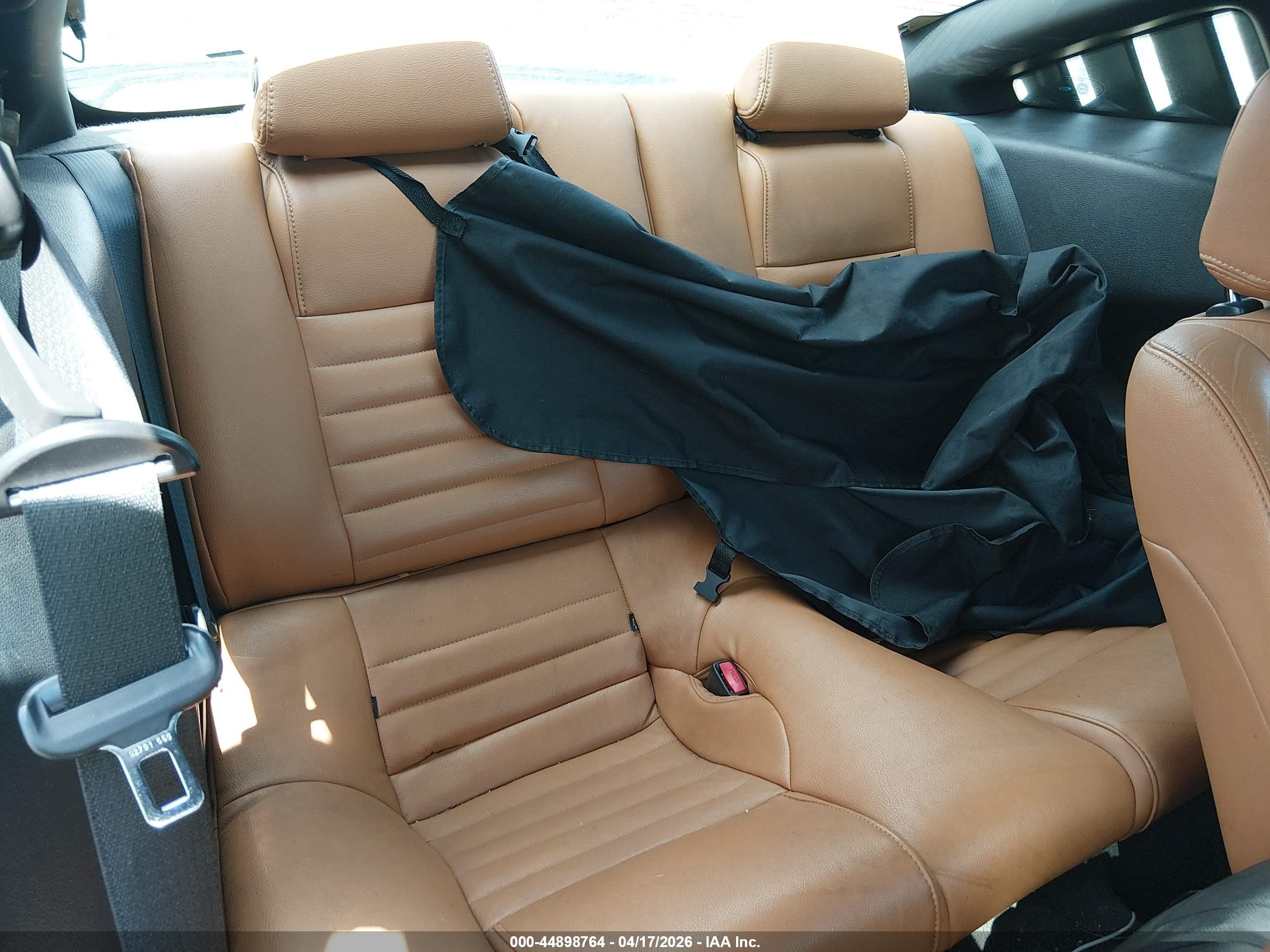 2013 Ford Mustang V6 Black vin: 1ZVBP8AM1D5280750