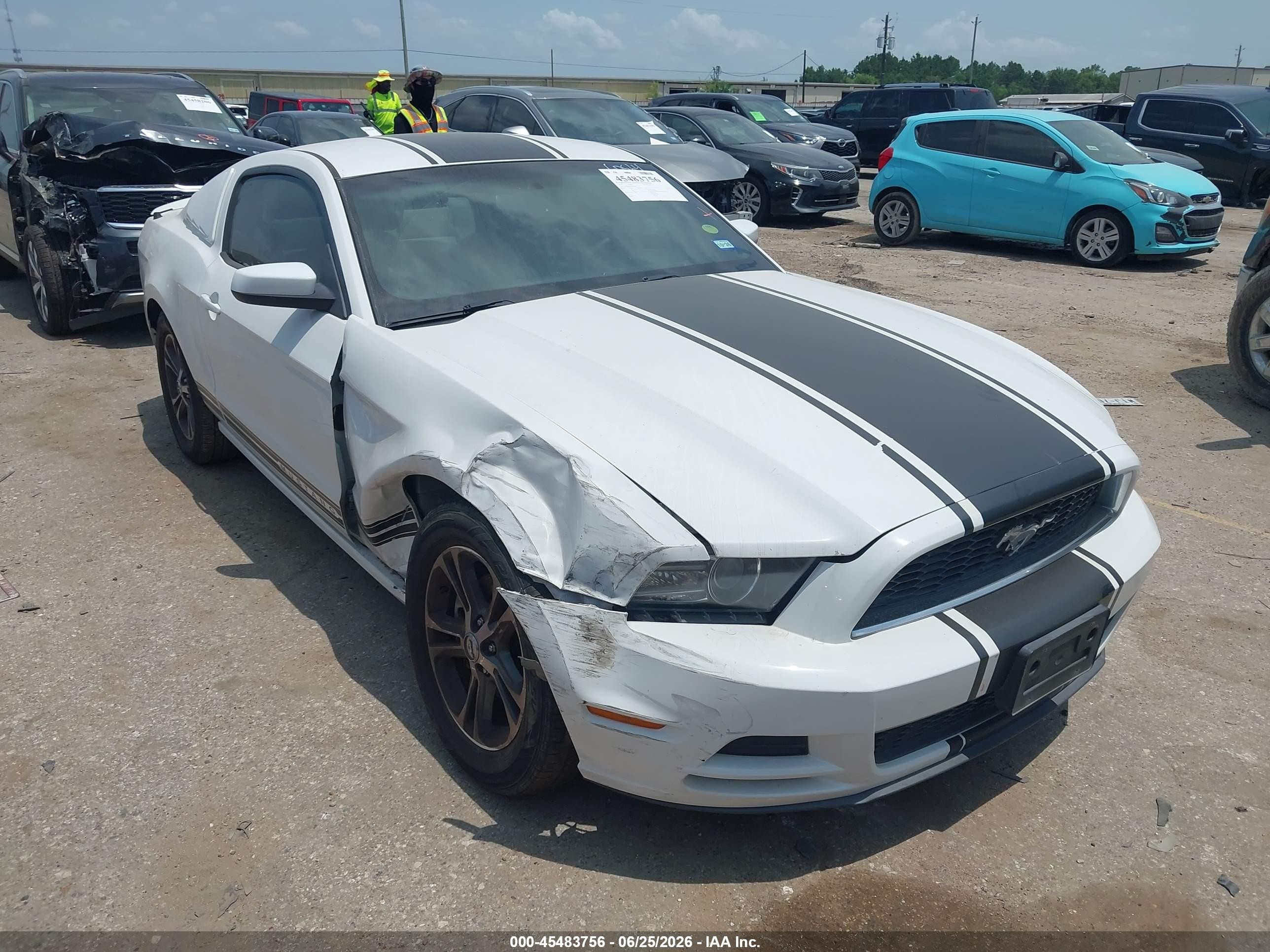 2014 Ford Mustang V6 Premium White vin: 1ZVBP8AM1E5206214