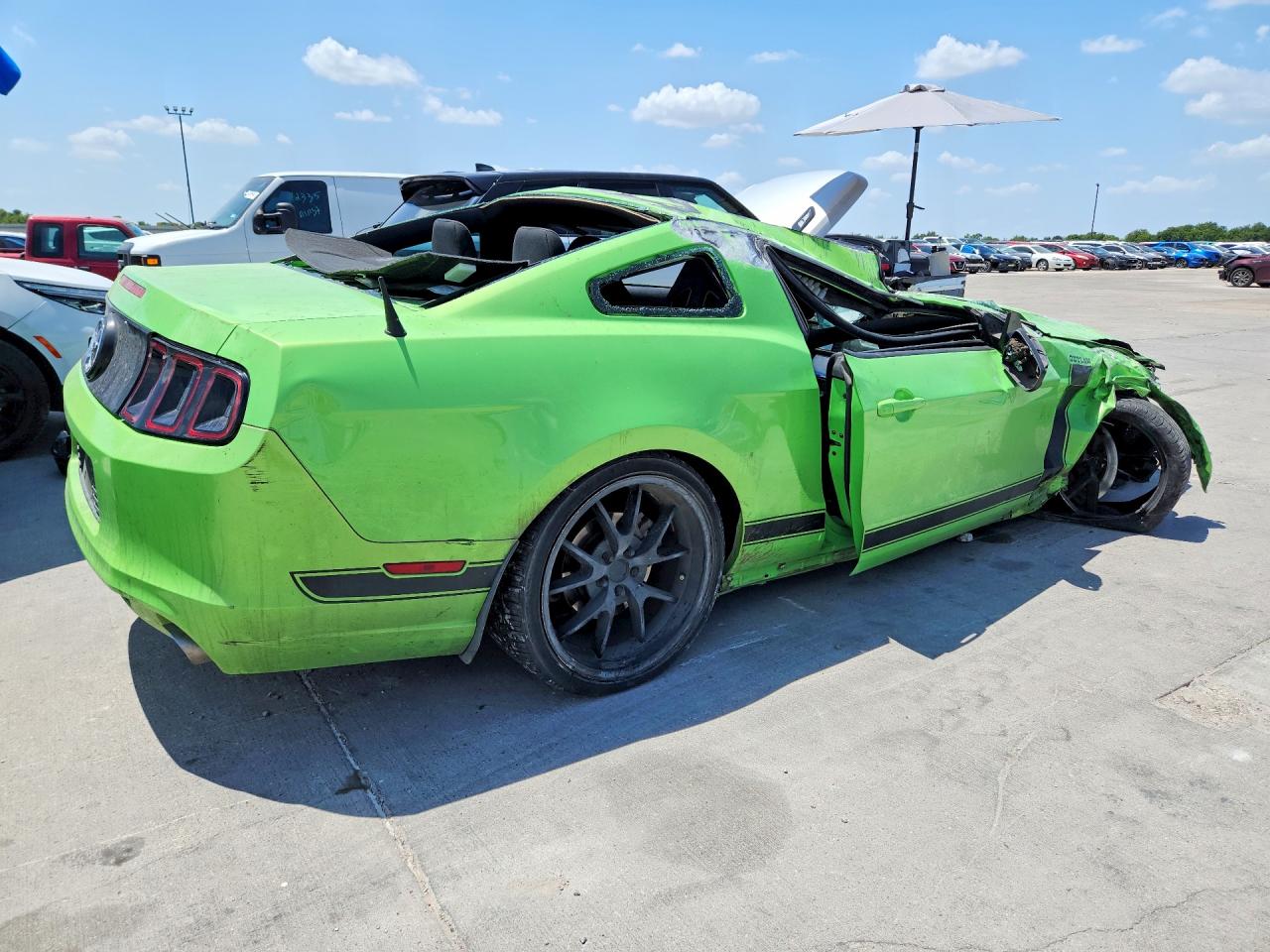 2014 Ford Mustang Green vin: 1ZVBP8AM1E5237544