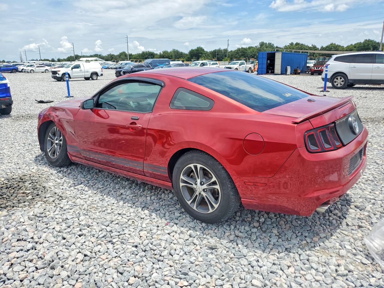 2014 Ford Mustang Red vin: 1ZVBP8AM1E5240444