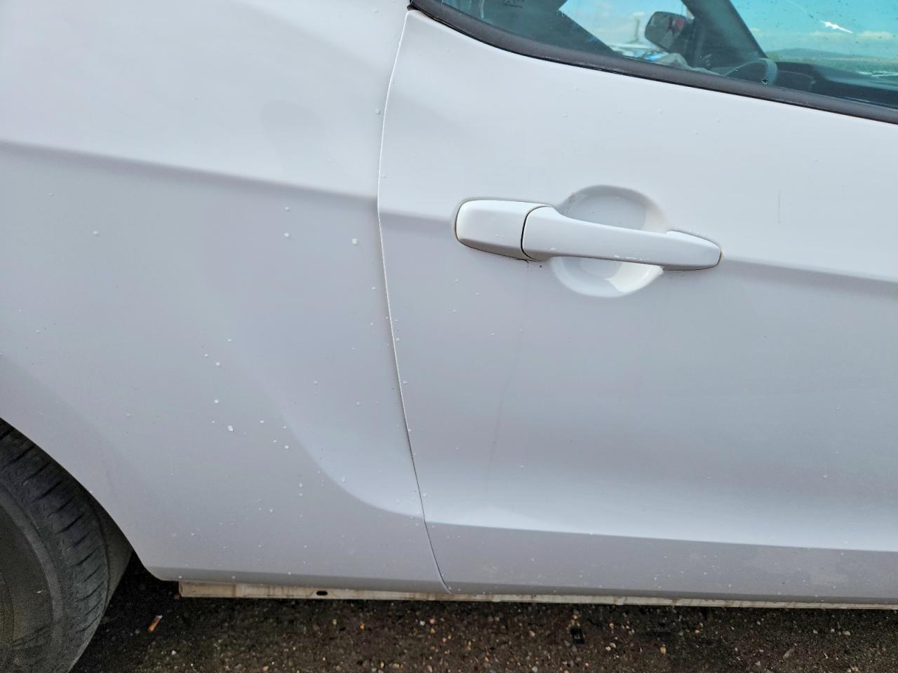 2014 Ford Mustang White vin: 1ZVBP8AM1E5268664
