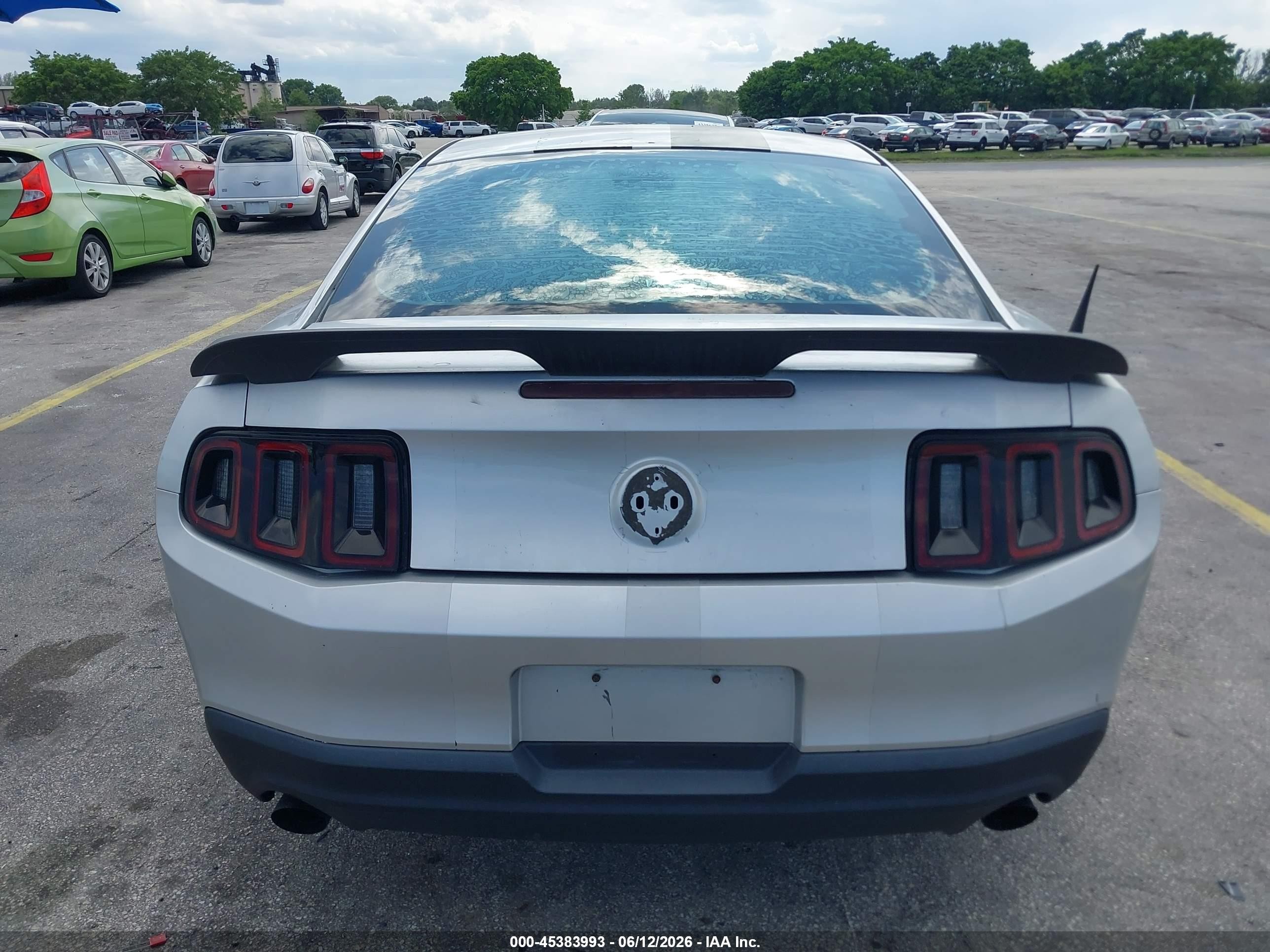 2011 Ford Mustang V6 Silver vin: 1ZVBP8AM2B5138517