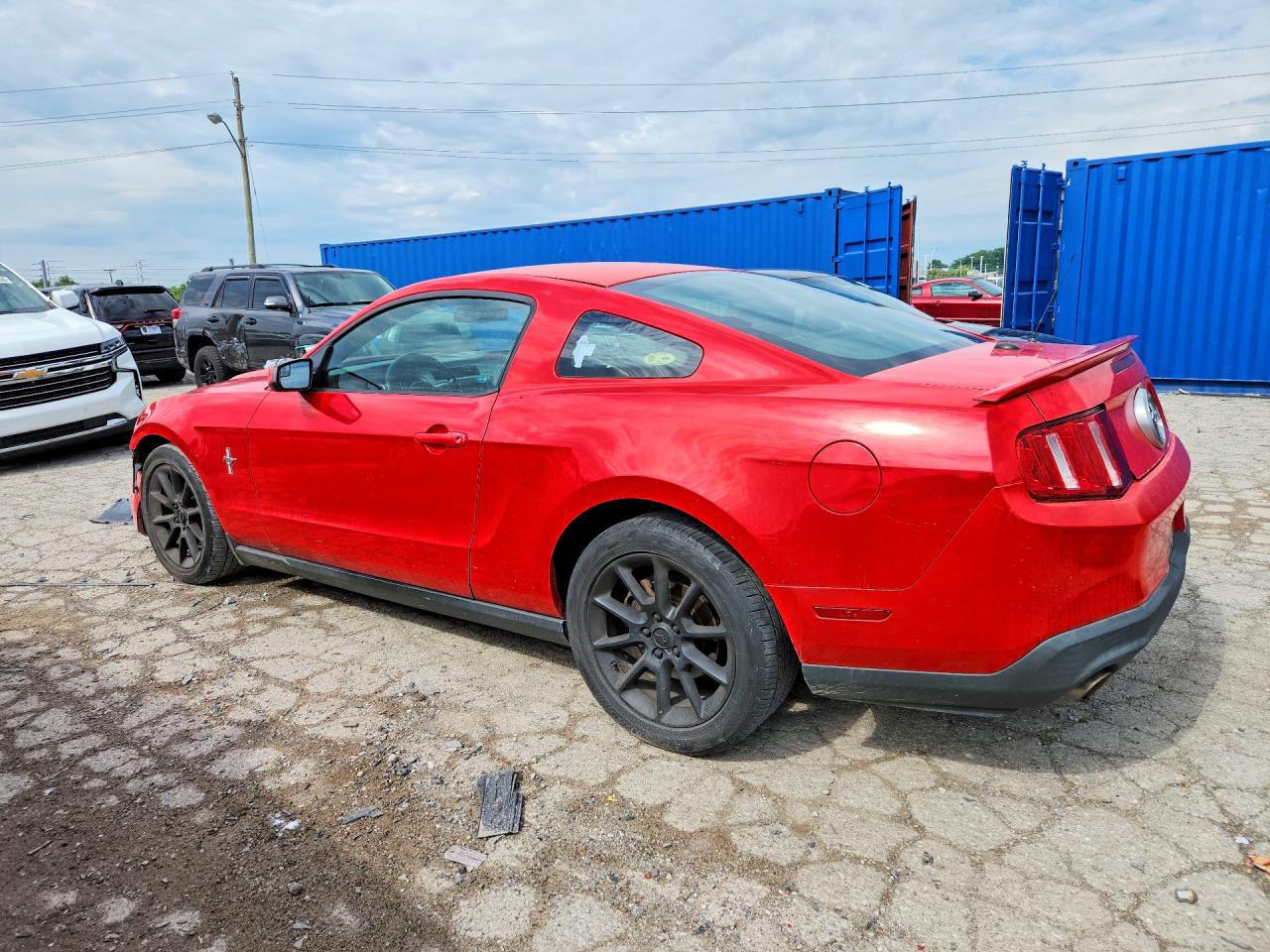 2011 Ford Mustang Red vin: 1ZVBP8AM2B5151025