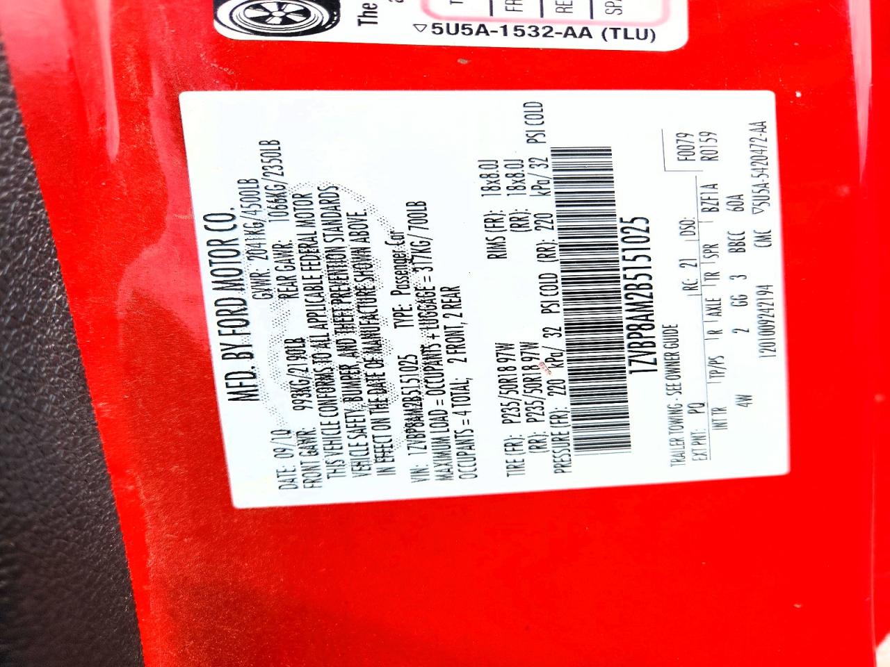 2011 Ford Mustang Red vin: 1ZVBP8AM2B5151025