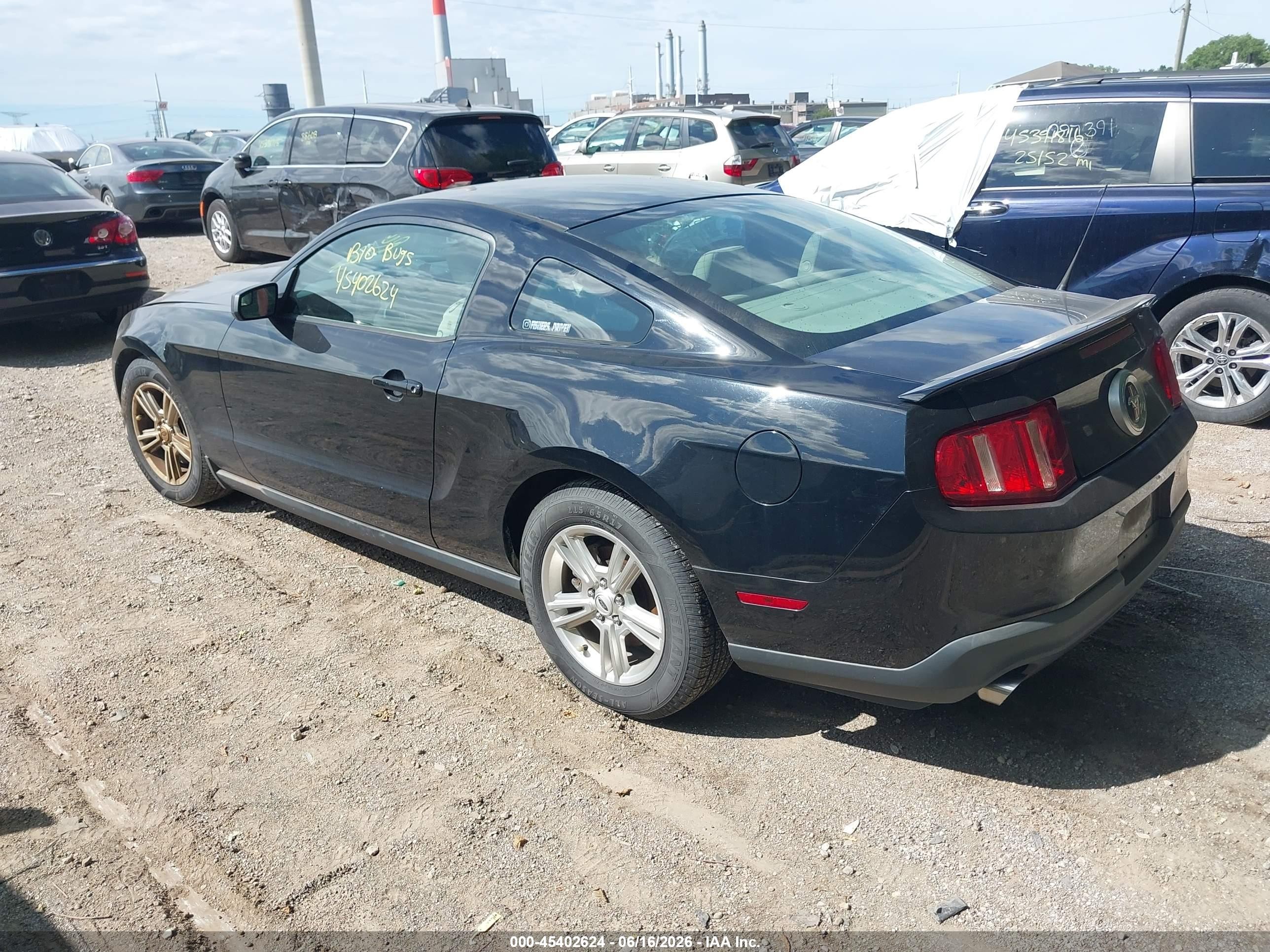 2011 Ford Mustang V6/v6 Premium Black vin: 1ZVBP8AM2B5157181