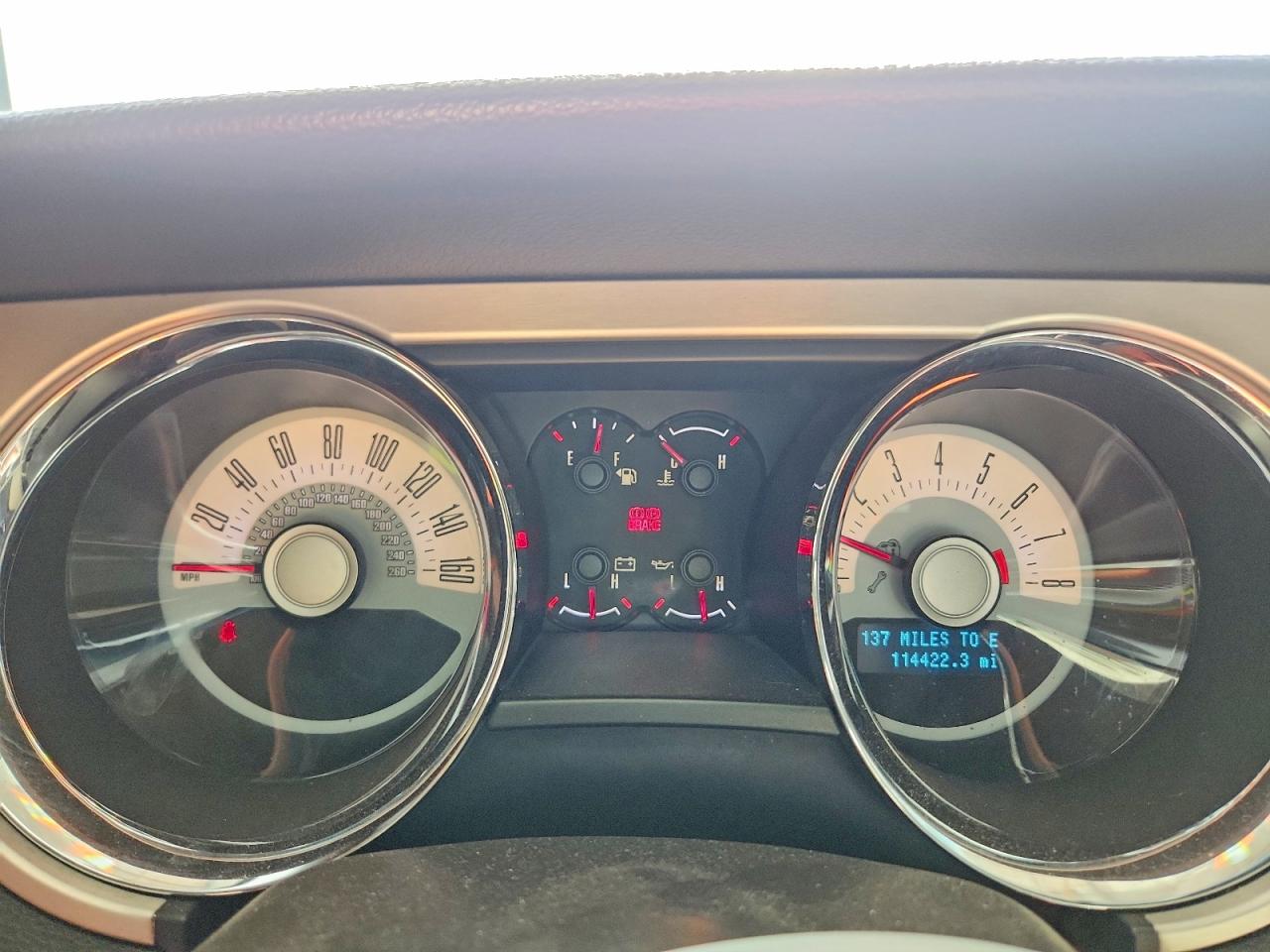 2012 Ford Mustang Red vin: 1ZVBP8AM2C5211127