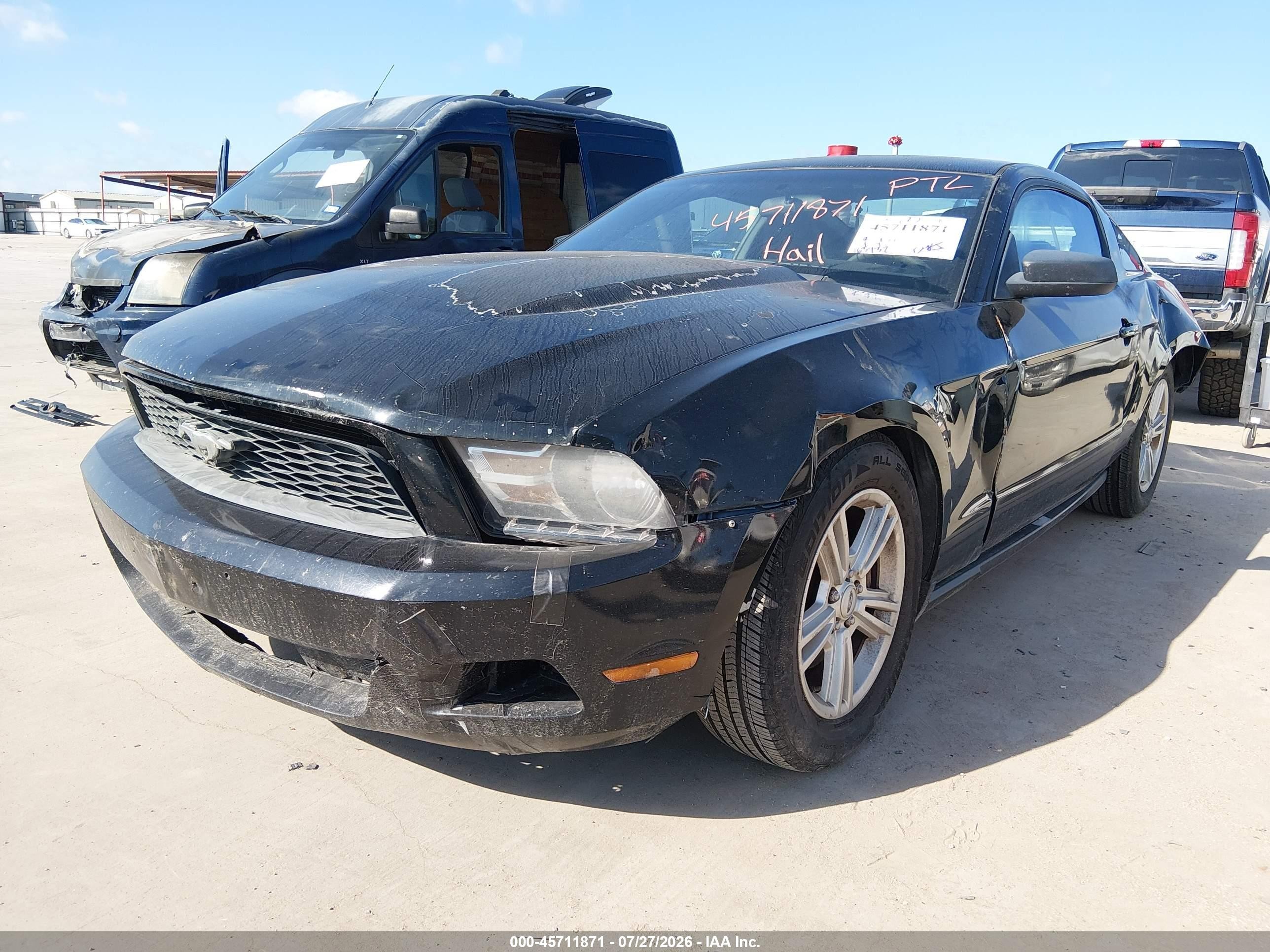 2012 Ford Mustang   Black vin: 1ZVBP8AM2C5234567