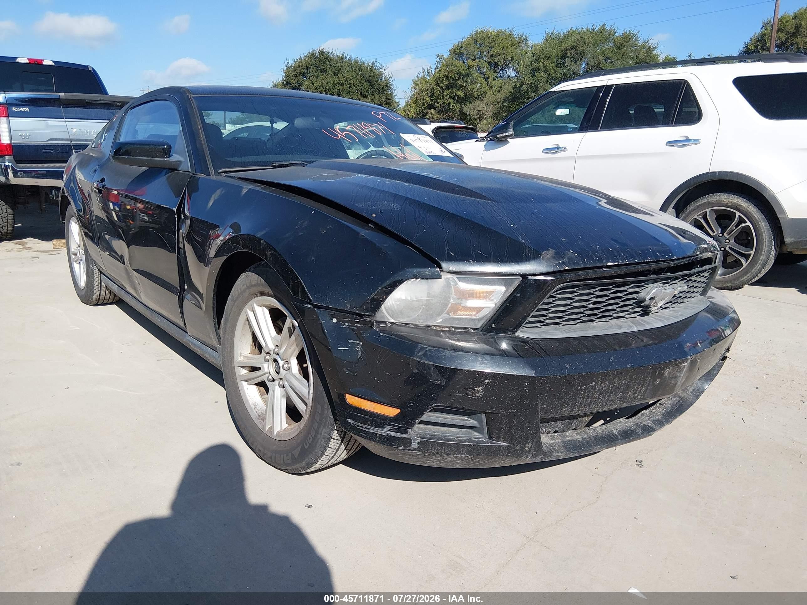 2012 Ford Mustang   Black vin: 1ZVBP8AM2C5234567