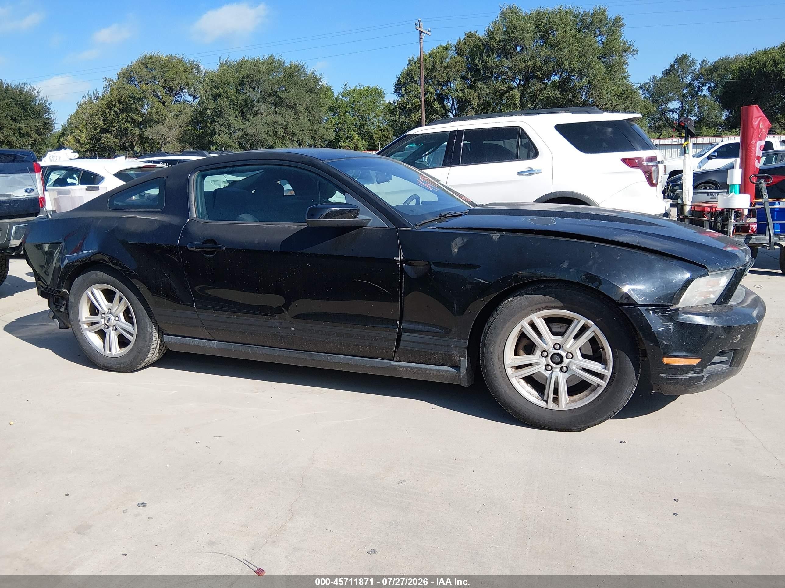 2012 Ford Mustang   Black vin: 1ZVBP8AM2C5234567