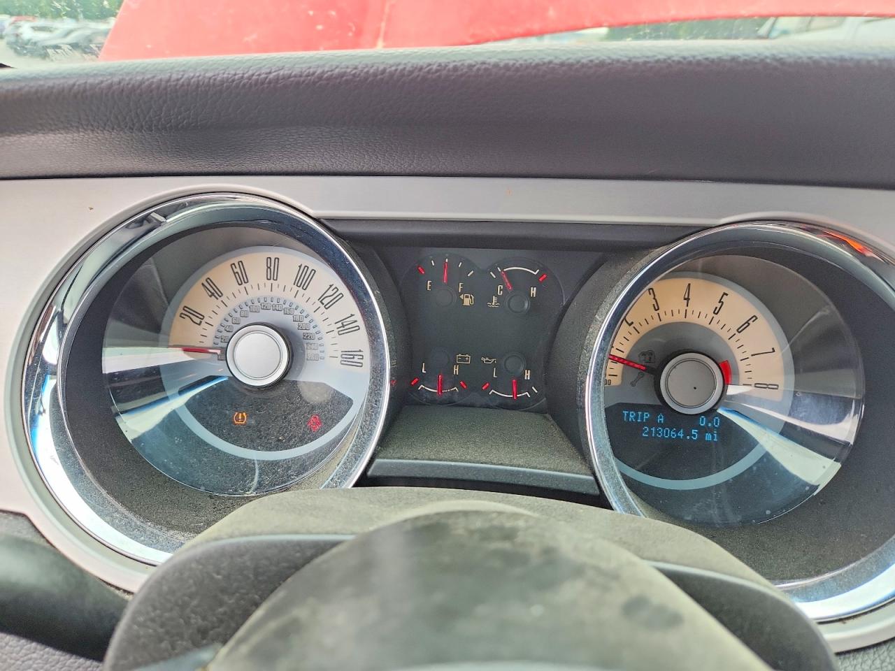 2012 Ford Mustang Красный vin: 1ZVBP8AM2C5237386