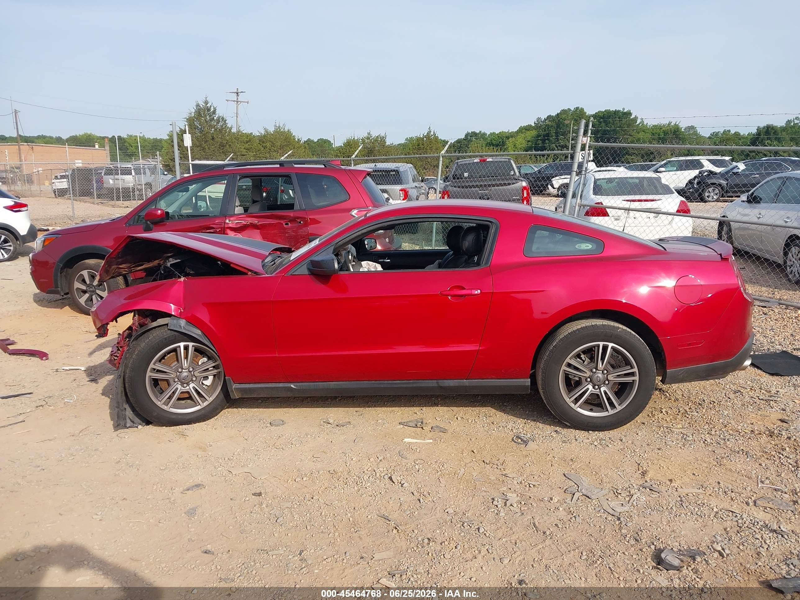 2012 Ford Mustang V6 Premium Red vin: 1ZVBP8AM2C5247285