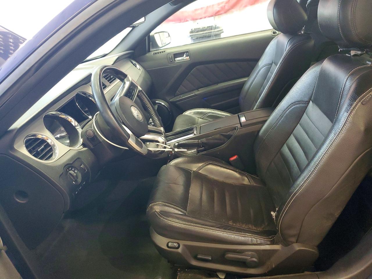2012 Ford Mustang Синий vin: 1ZVBP8AM2C5252180