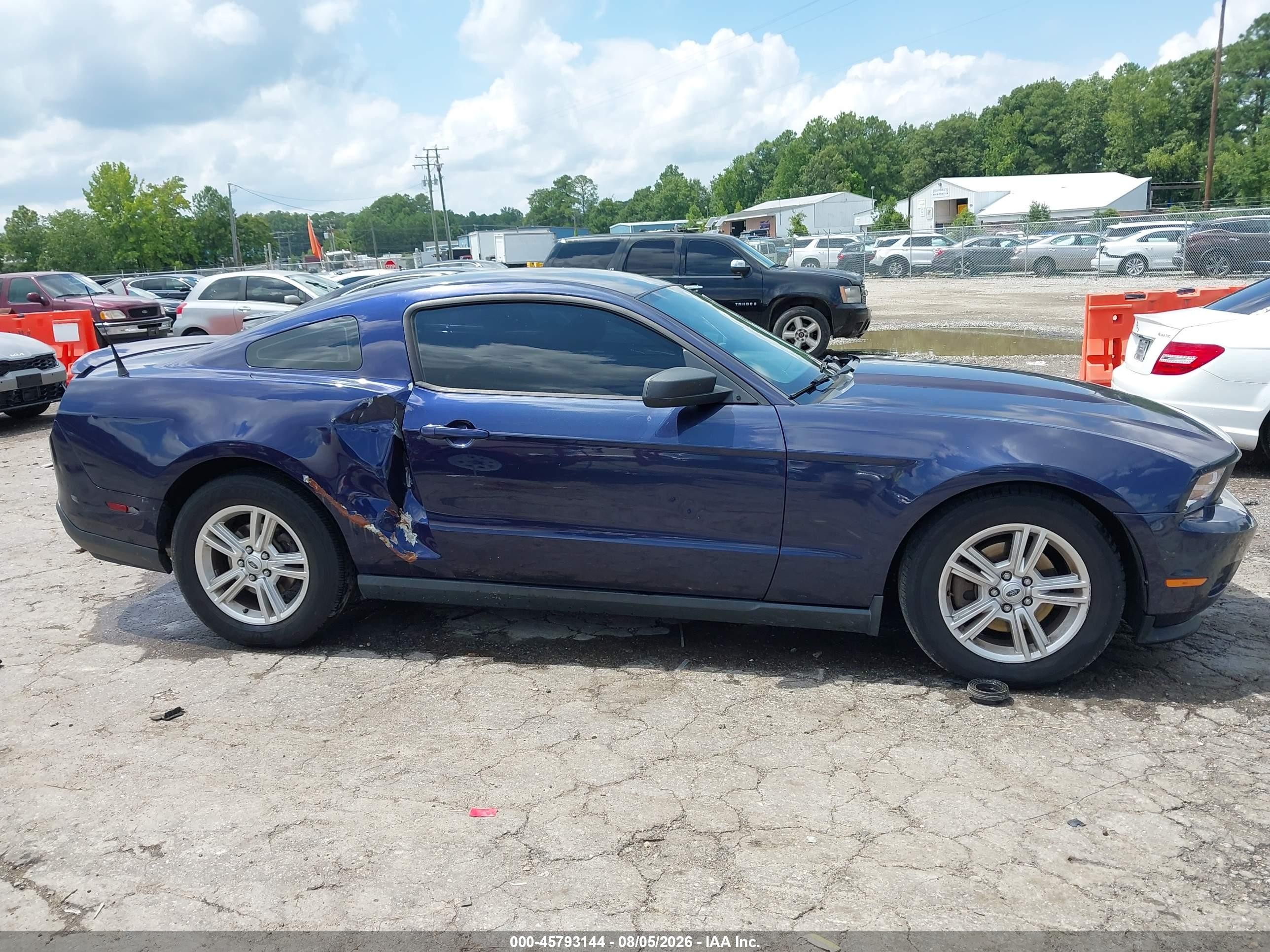 2012 Ford Mustang V6 Purple vin: 1ZVBP8AM2C5271957