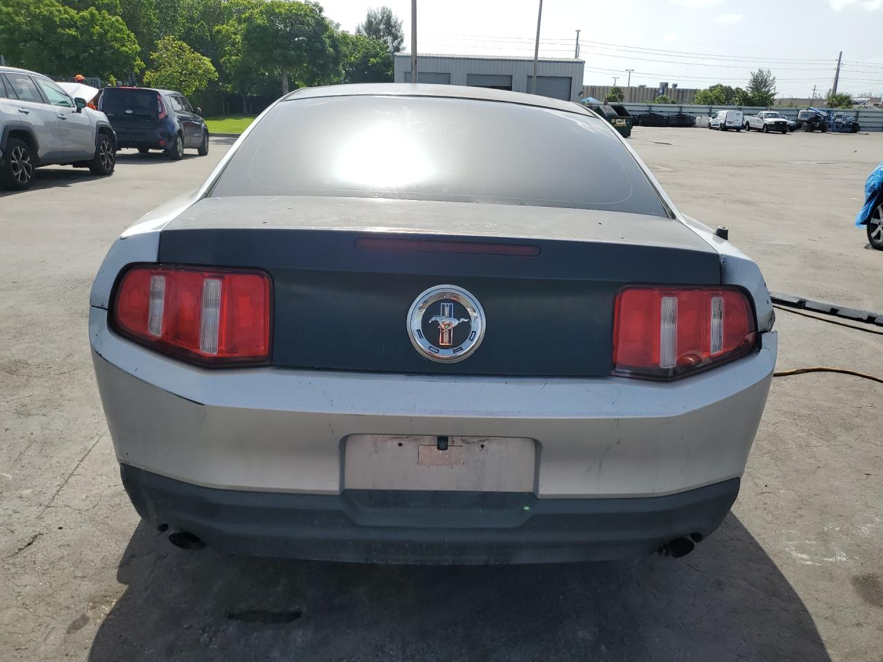 2012 Ford Mustang Gray vin: 1ZVBP8AM2C5277645