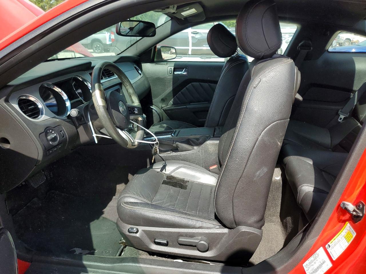 2012 Ford Mustang Red vin: 1ZVBP8AM2C5281629