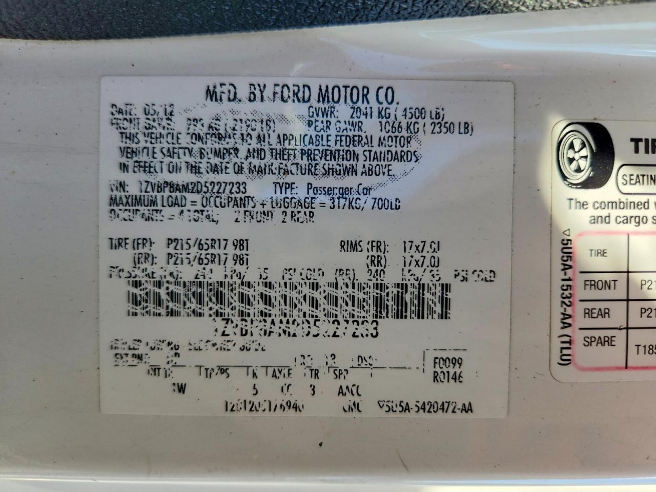 2013 Ford Mustang White vin: 1ZVBP8AM2D5227233