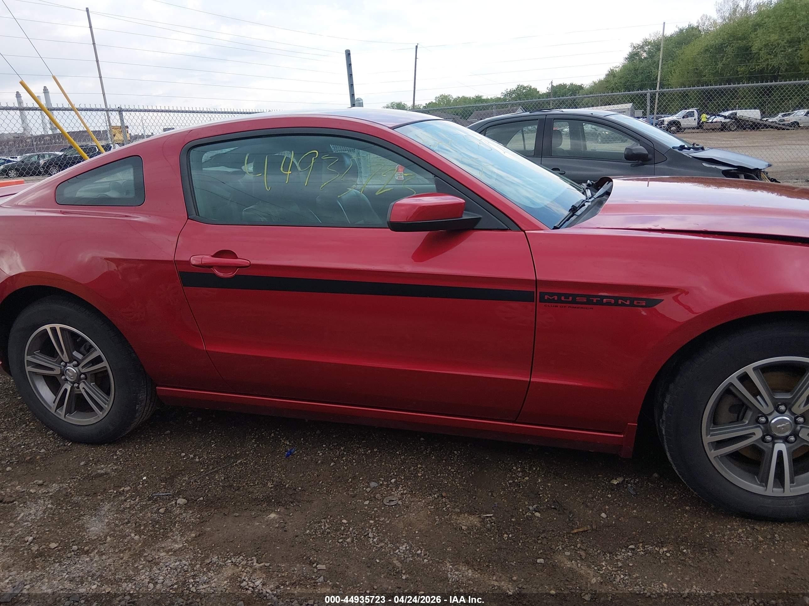 2013 Ford Mustang V6 Premium Red vin: 1ZVBP8AM2D5231671
