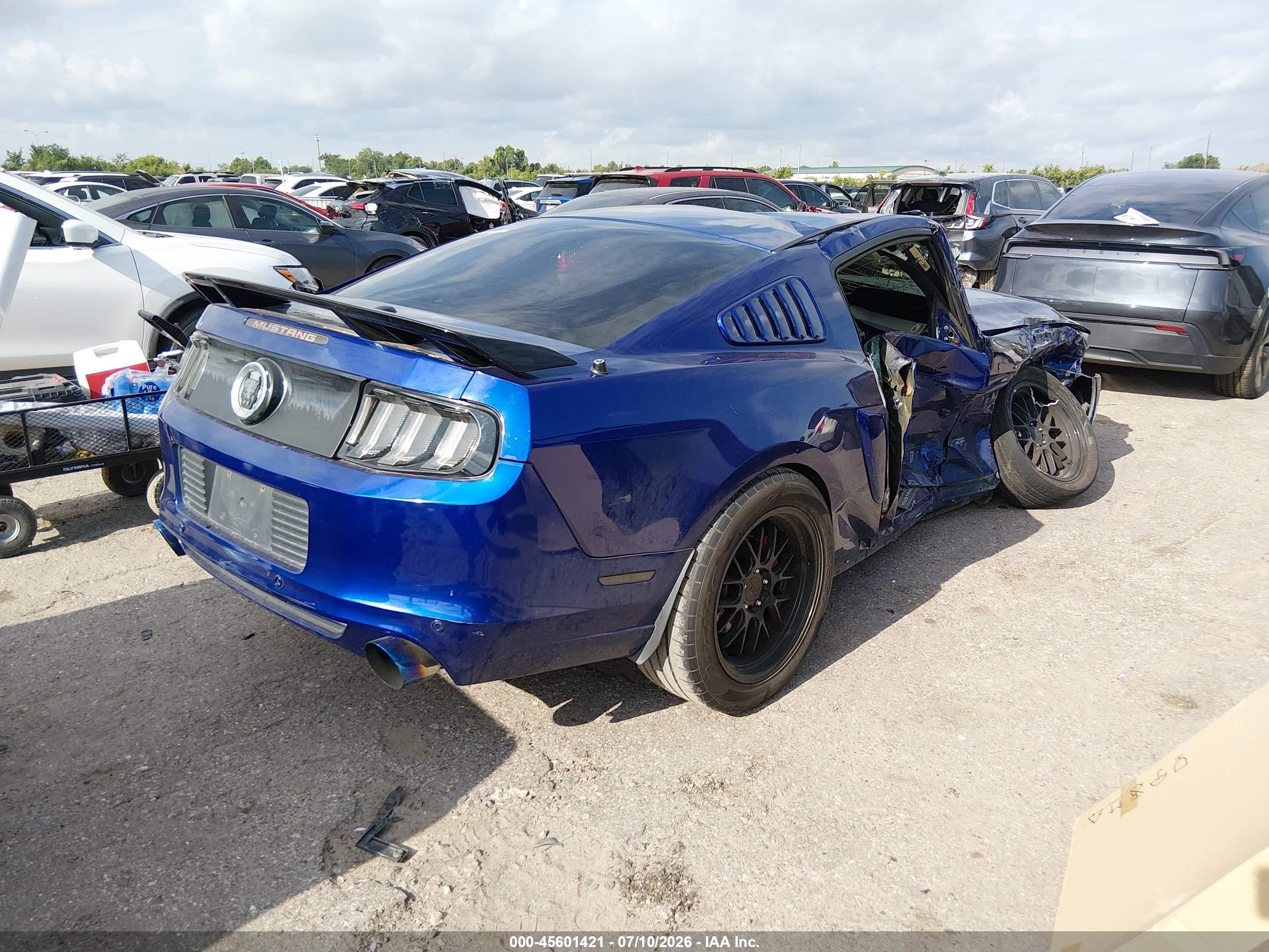 2013 Ford Mustang V6 Premium Blue vin: 1ZVBP8AM2D5274472