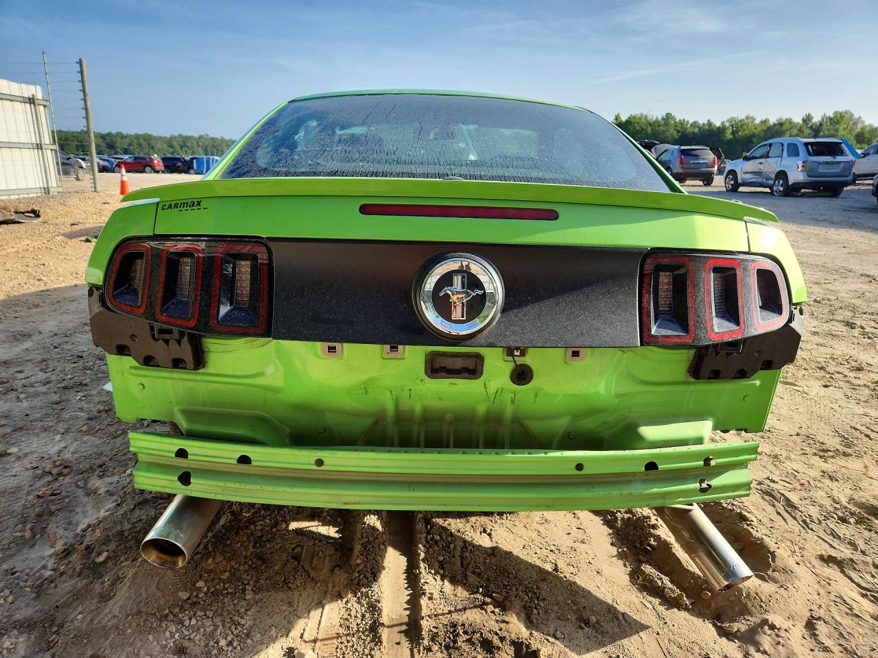 2014 Ford Mustang Зеленый vin: 1ZVBP8AM2E5202107