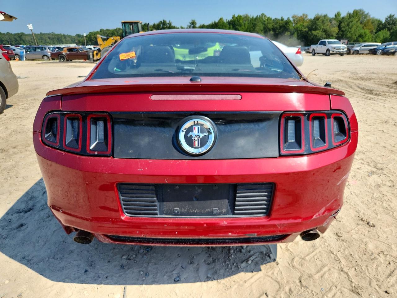 2014 Ford Mustang Burgundy vin: 1ZVBP8AM2E5206576