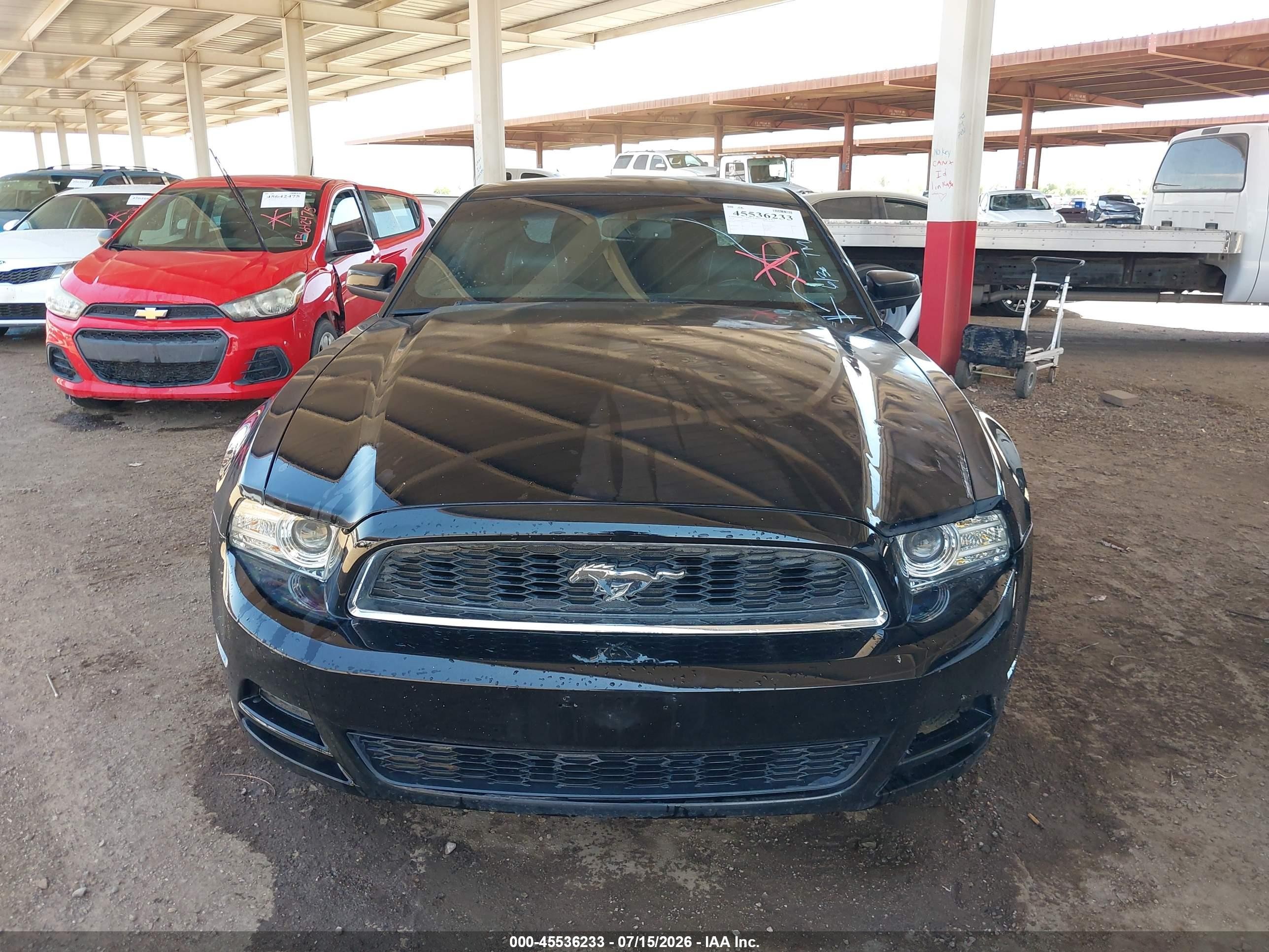 2014 Ford Mustang V6 Premium Black vin: 1ZVBP8AM2E5260377