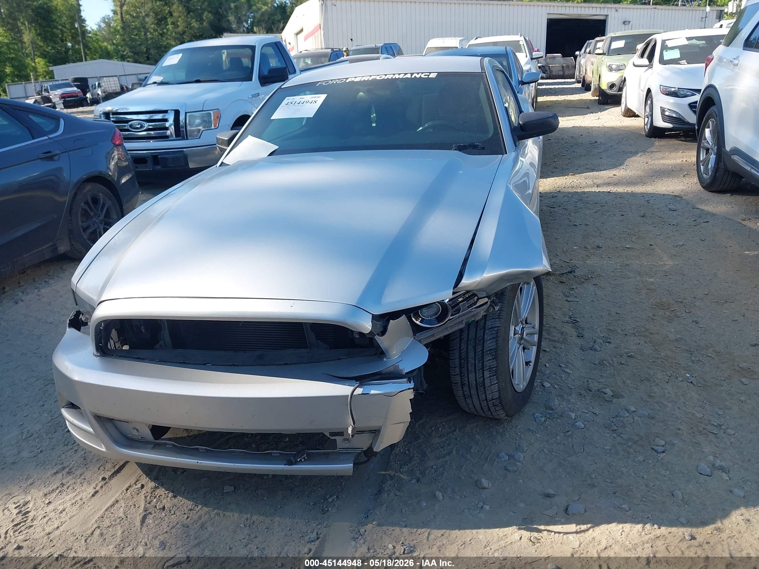 2014 Ford Mustang V6 Silver vin: 1ZVBP8AM2E5280192