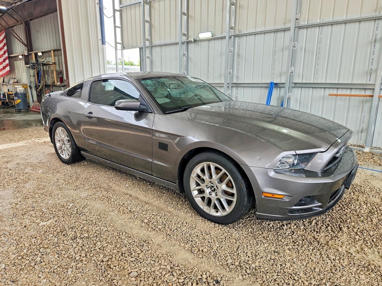 2014 Ford Mustang Gray vin: 1ZVBP8AM2E5288387