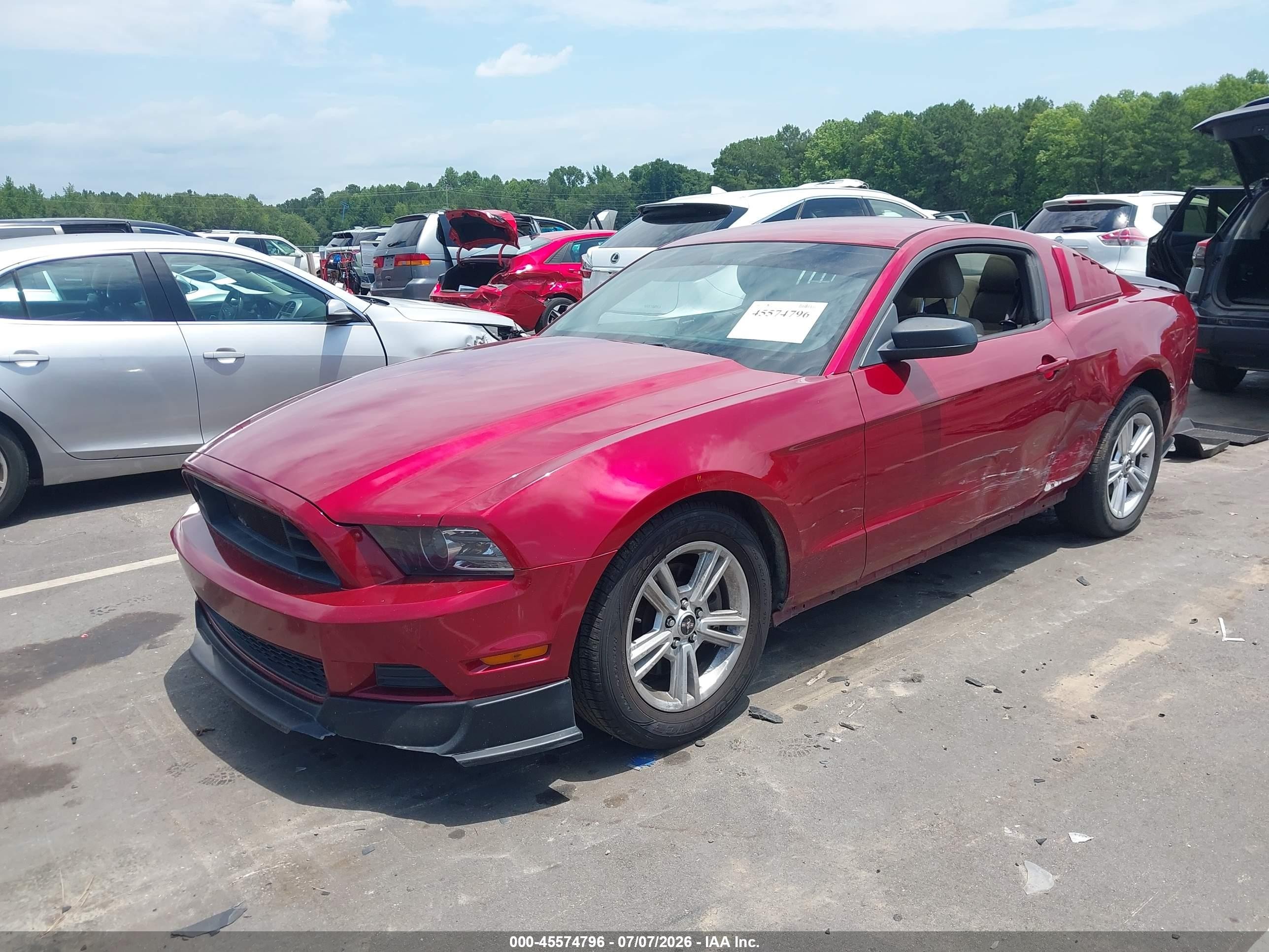 2014 Ford Mustang V6/v6 Premium Maroon vin: 1ZVBP8AM2E5298501