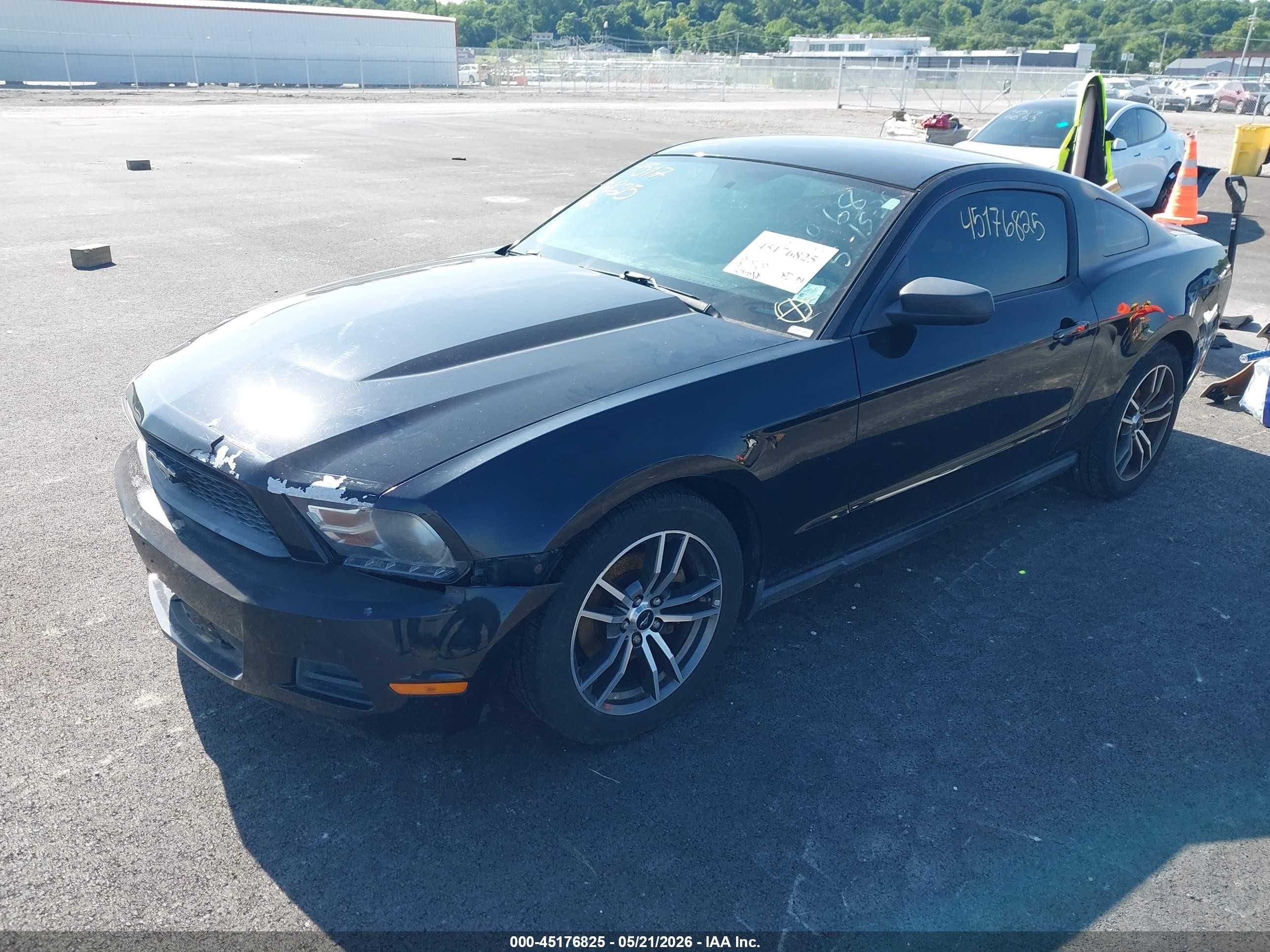 2011 Ford Mustang V6 Black vin: 1ZVBP8AM3B5114744