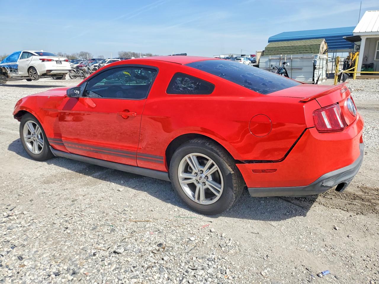 2011 Ford Mustang Red vin: 1ZVBP8AM3B5122410
