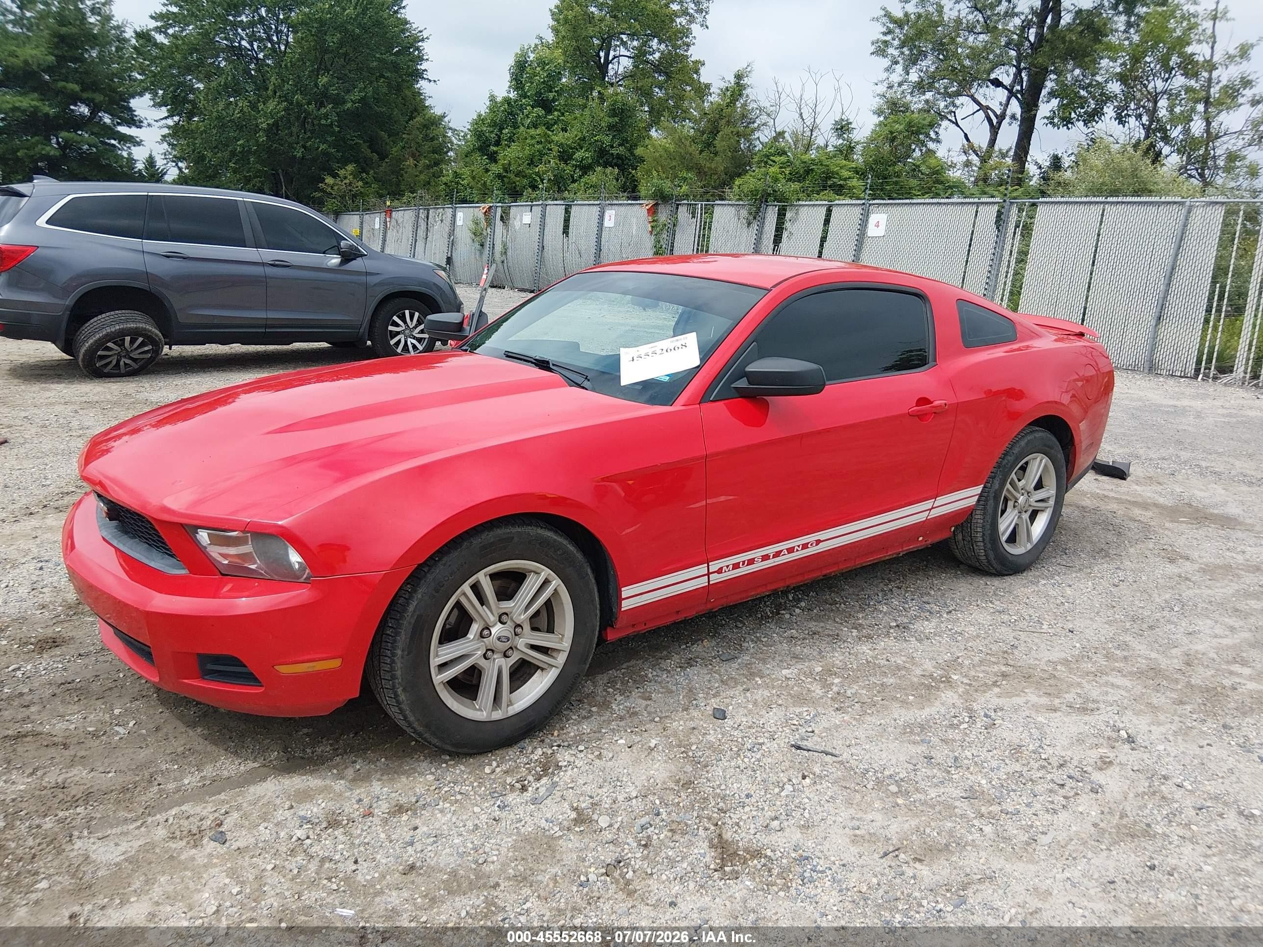 2012 Ford Mustang V6/v6 Premium Red vin: 1ZVBP8AM3C5206244
