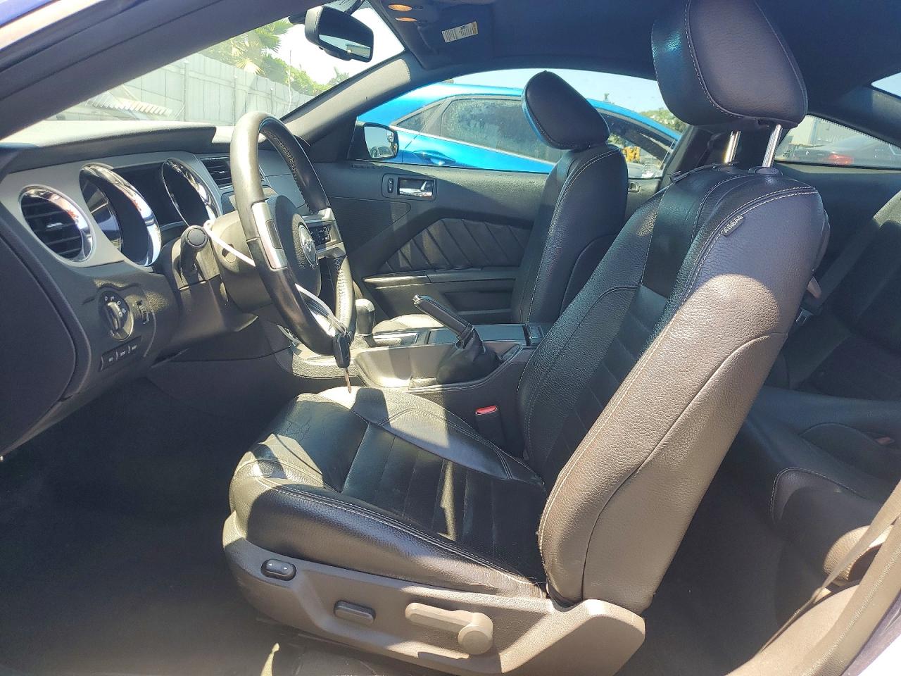 2012 Ford Mustang Blue vin: 1ZVBP8AM3C5210102