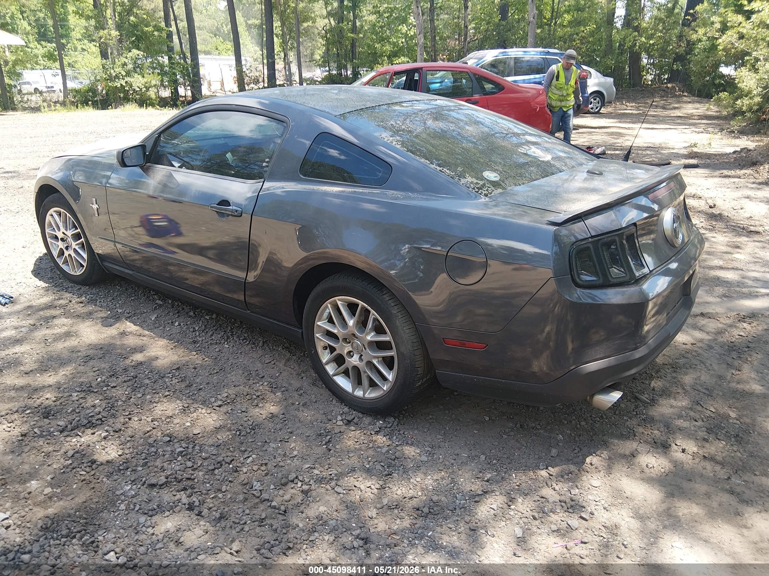 2012 Ford Mustang V6 Premium Black vin: 1ZVBP8AM3C5214019