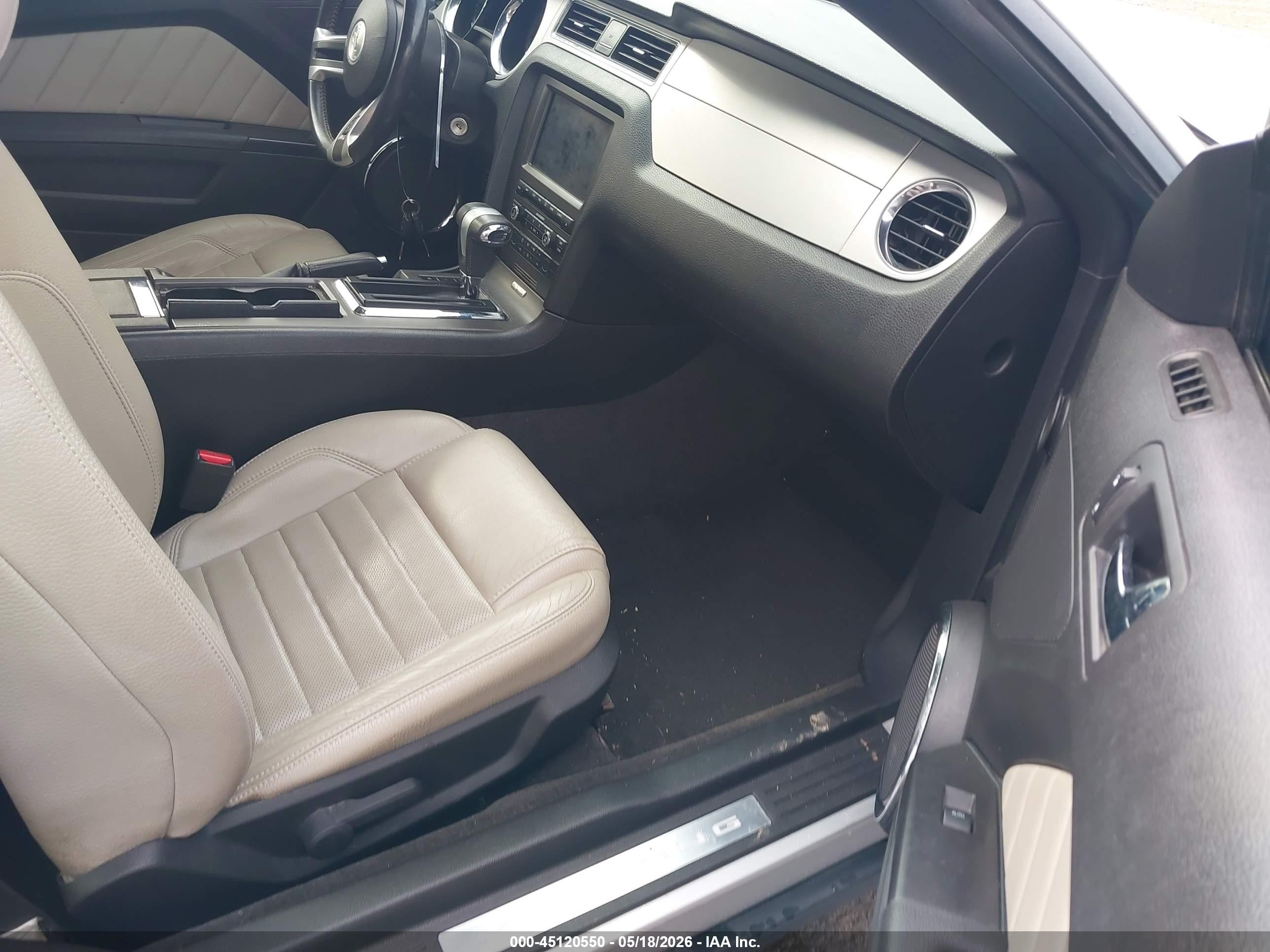 2012 Ford Mustang V6 Premium Silver vin: 1ZVBP8AM3C5261633