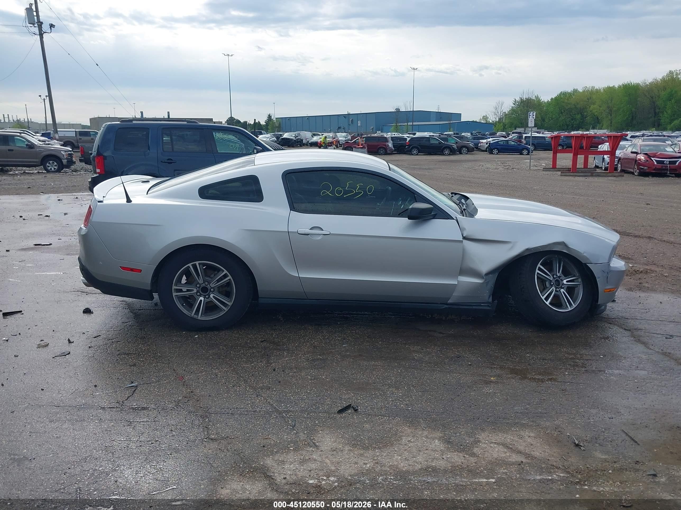 2012 Ford Mustang V6 Premium Silver vin: 1ZVBP8AM3C5261633