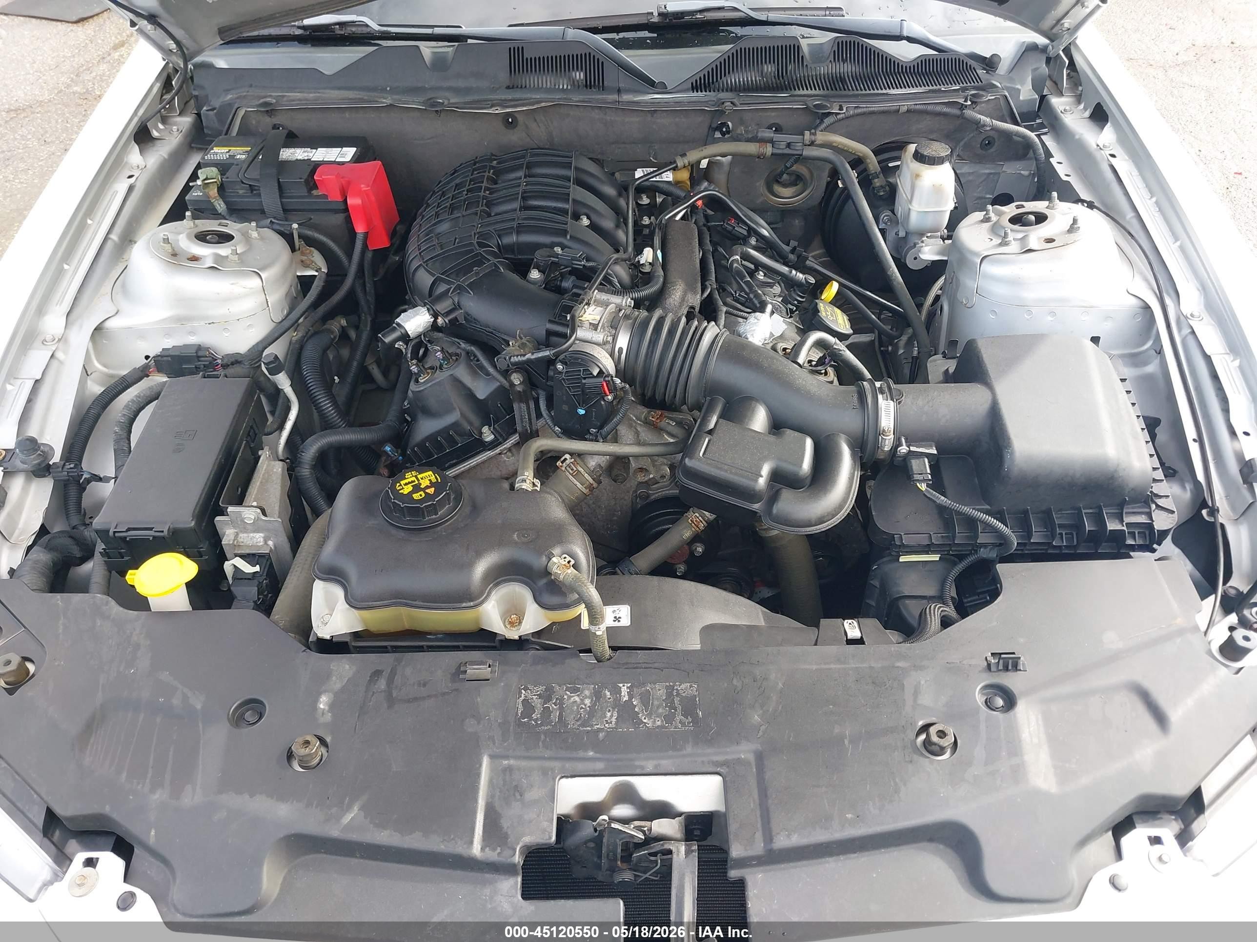2012 Ford Mustang V6 Premium Silver vin: 1ZVBP8AM3C5261633