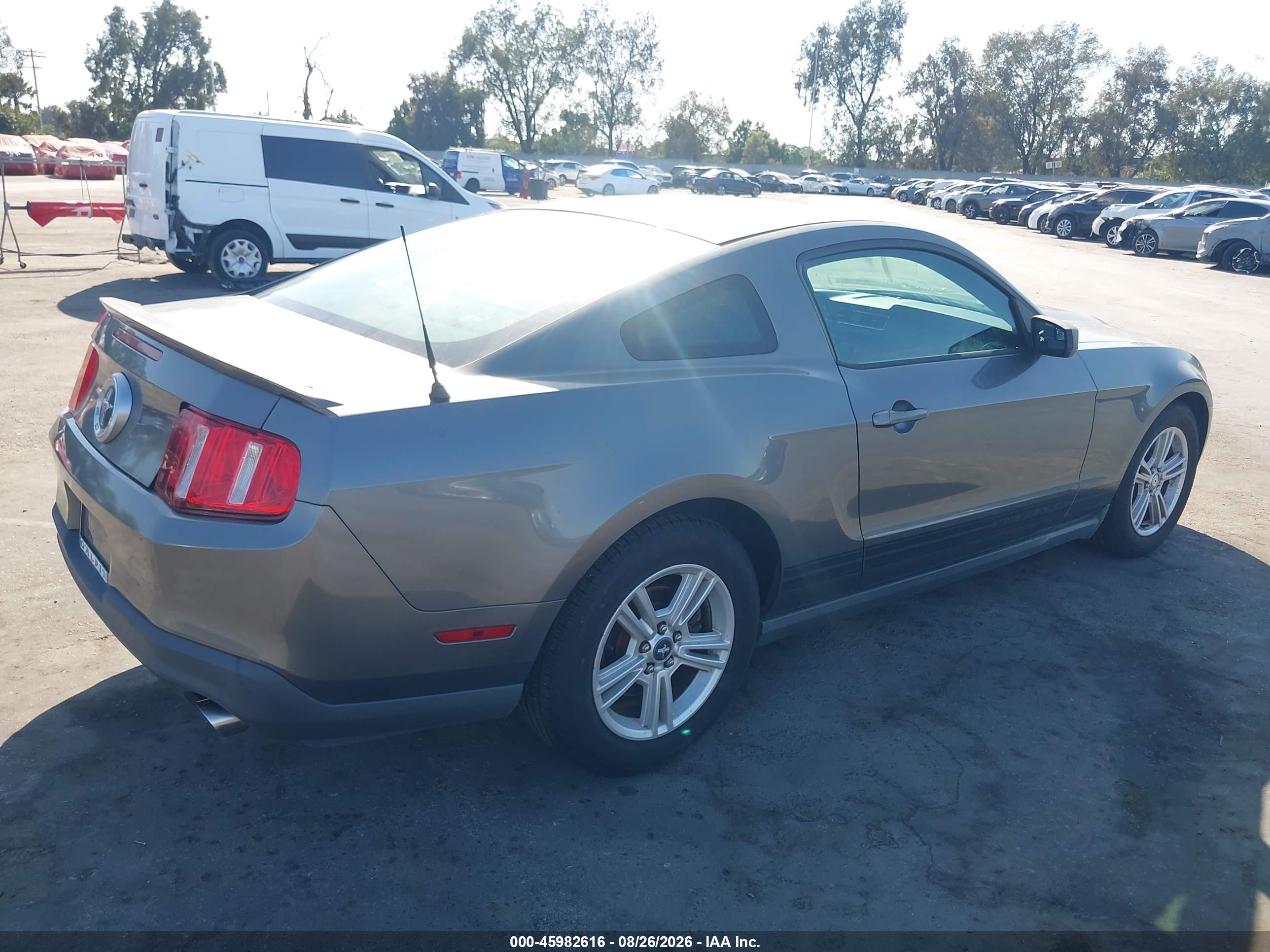 2012 Ford Mustang V6 Gray vin: 1ZVBP8AM3C5270154