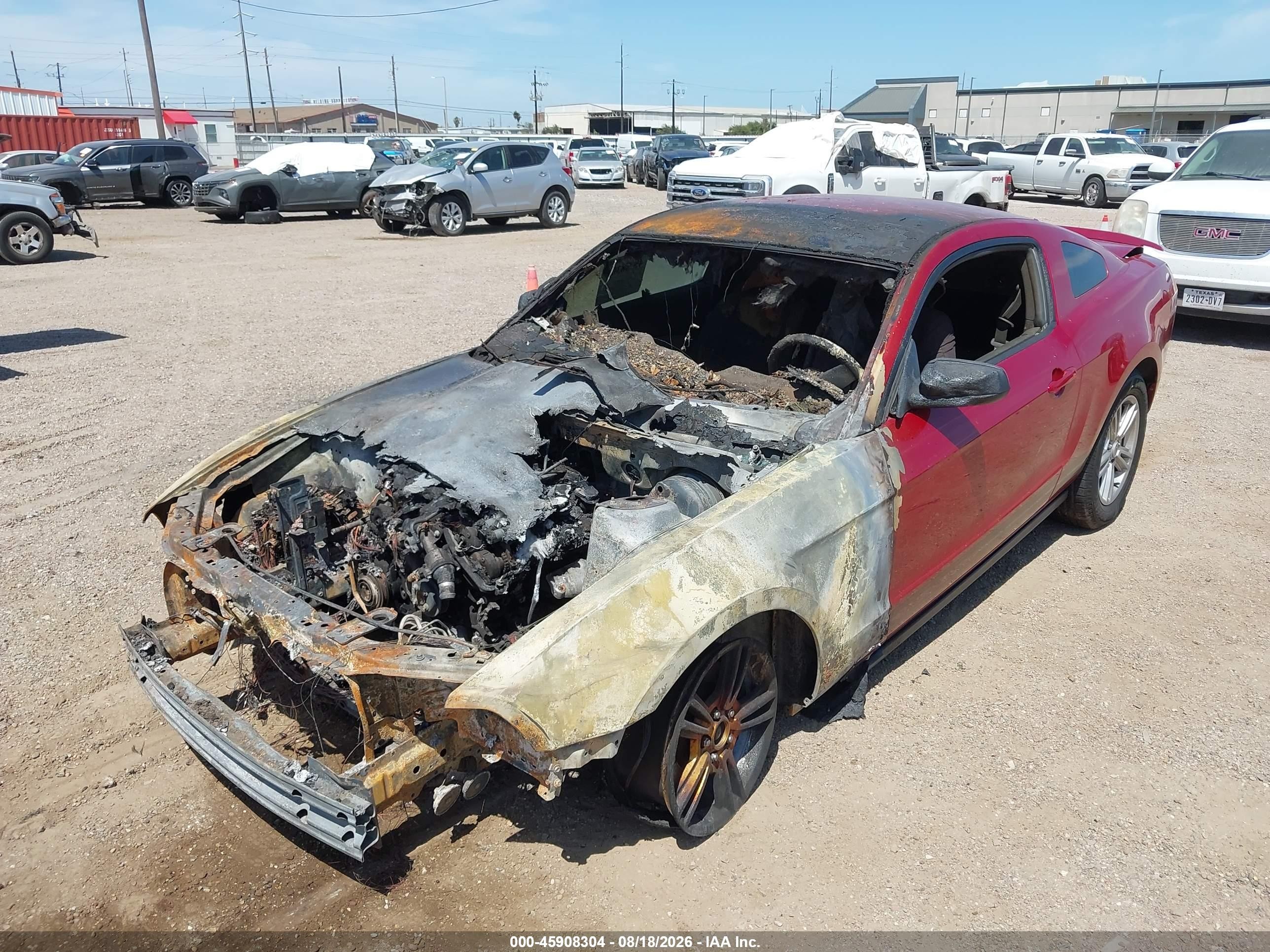 2012 Ford Mustang V6 Red vin: 1ZVBP8AM3C5272423