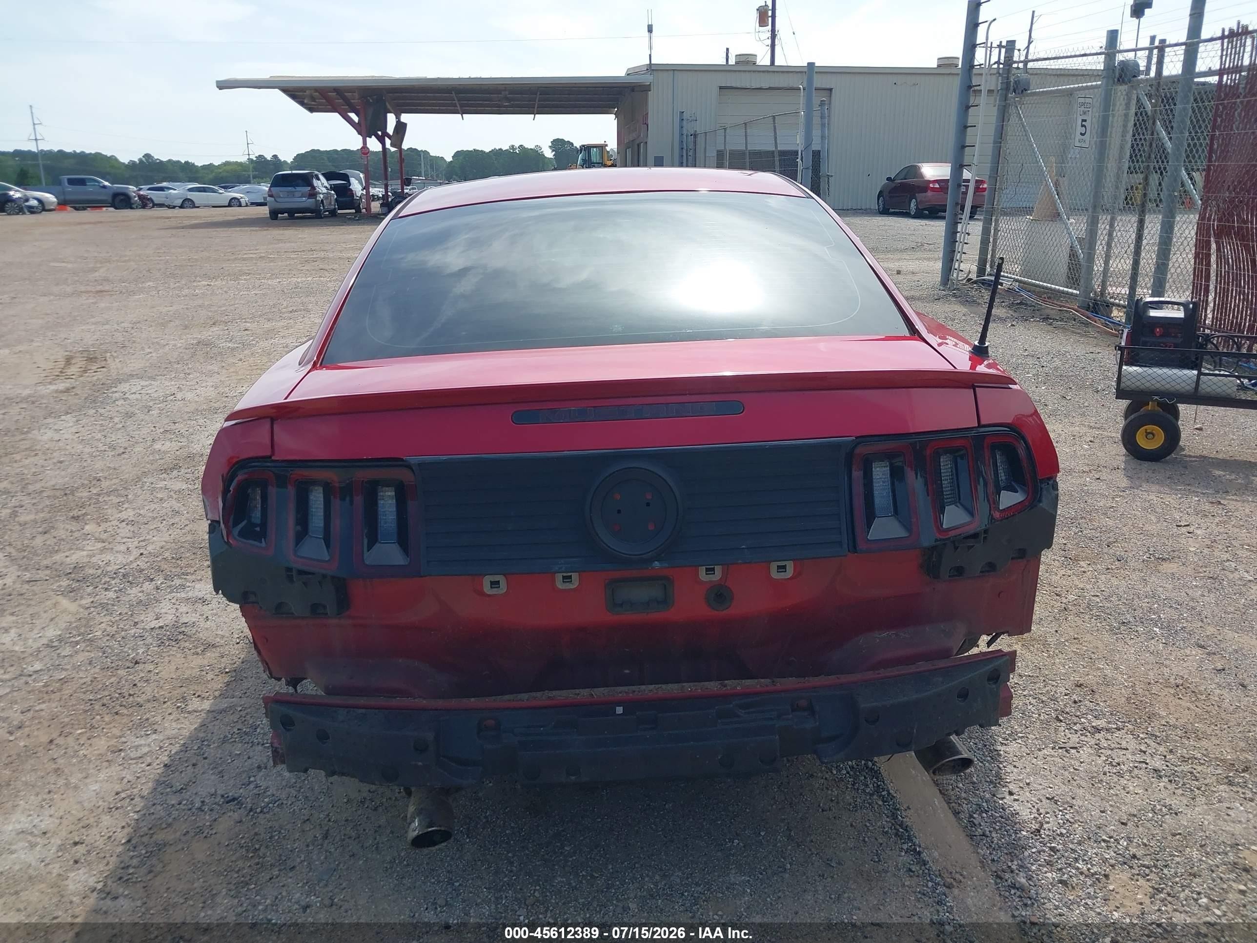 2013 Ford Mustang V6 Красный vin: 1ZVBP8AM3D5211686