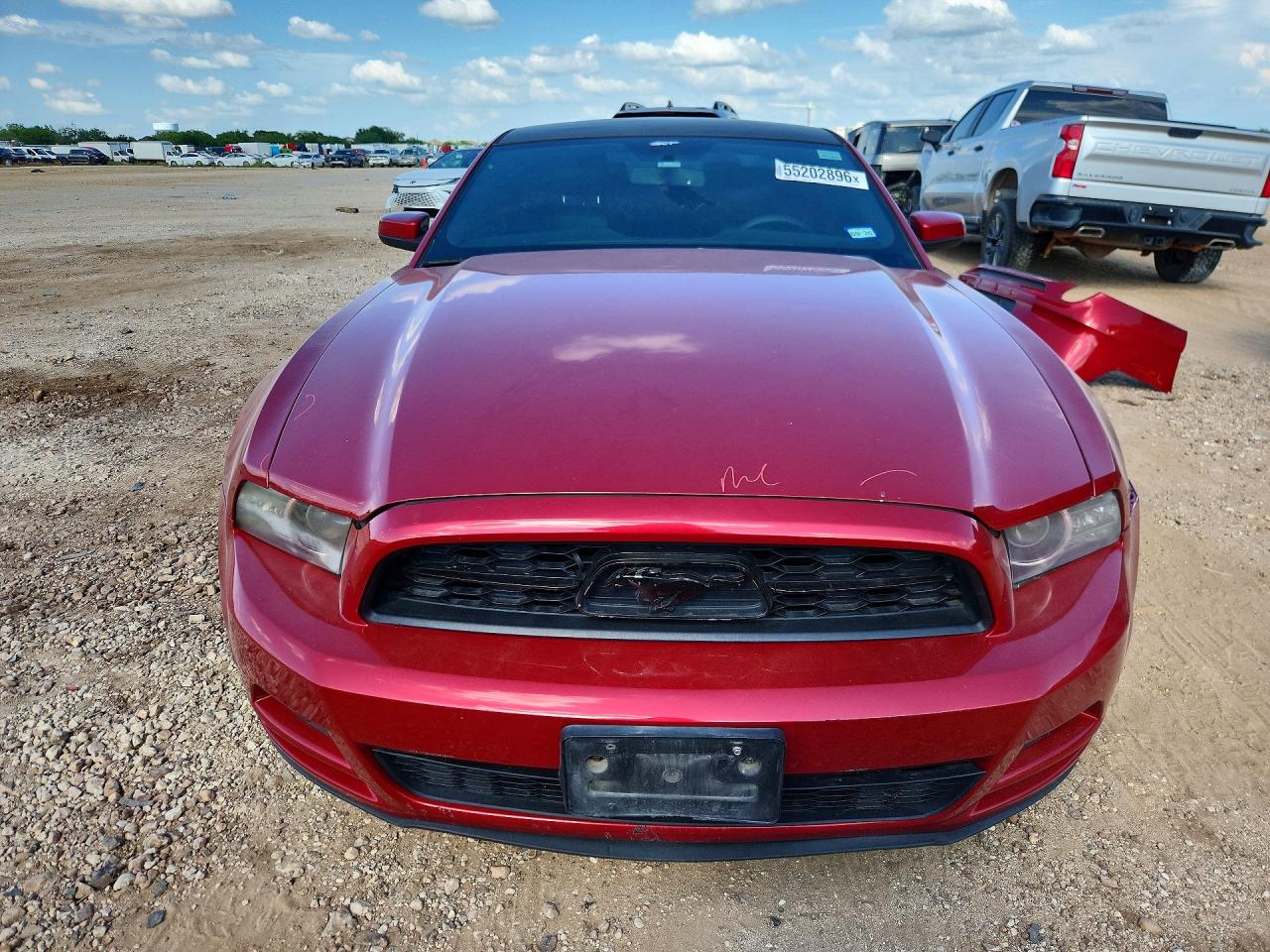 2013 Ford Mustang Red vin: 1ZVBP8AM3D5232098