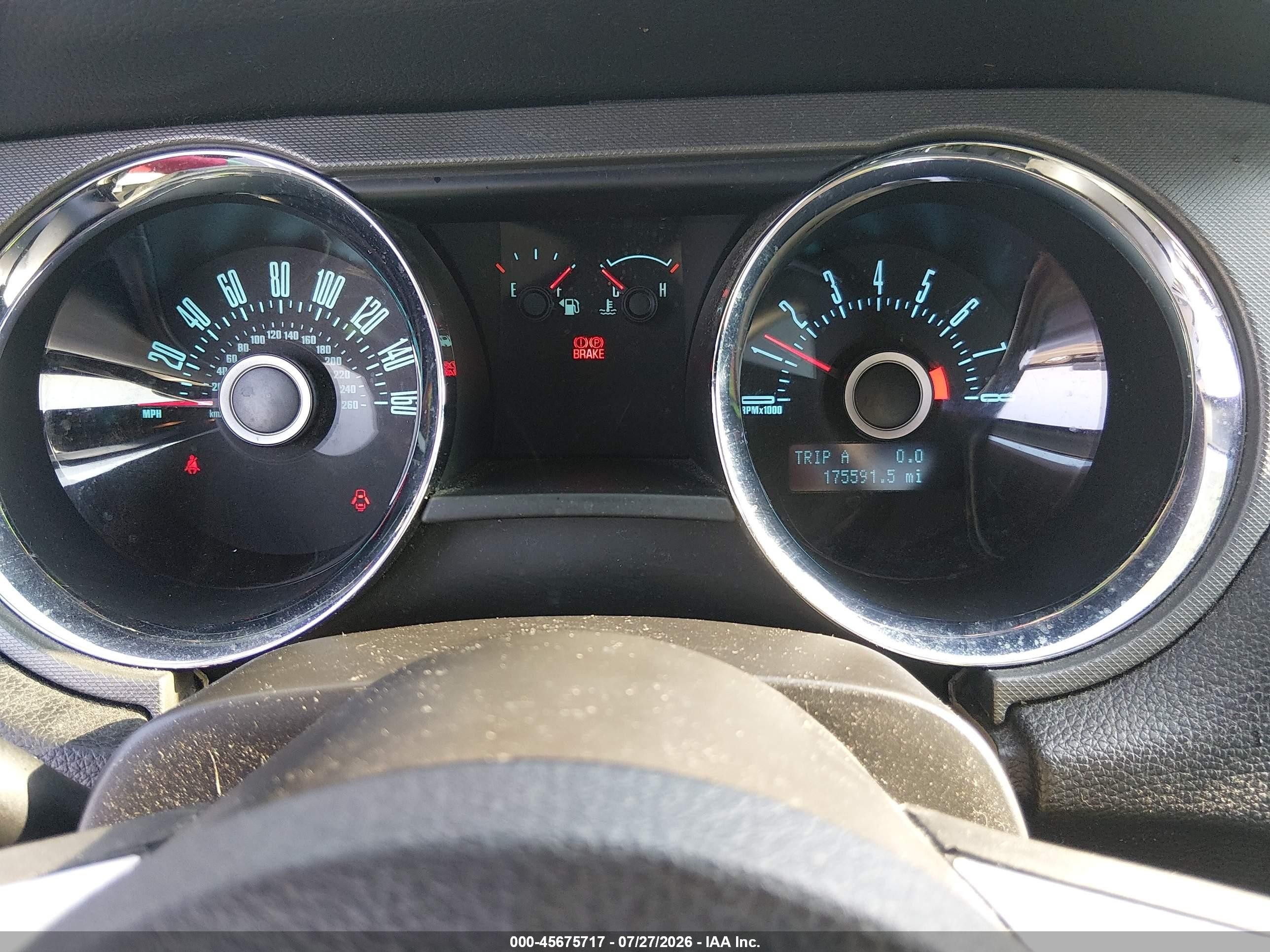 2013 Ford Mustang V6 Белый vin: 1ZVBP8AM3D5240492