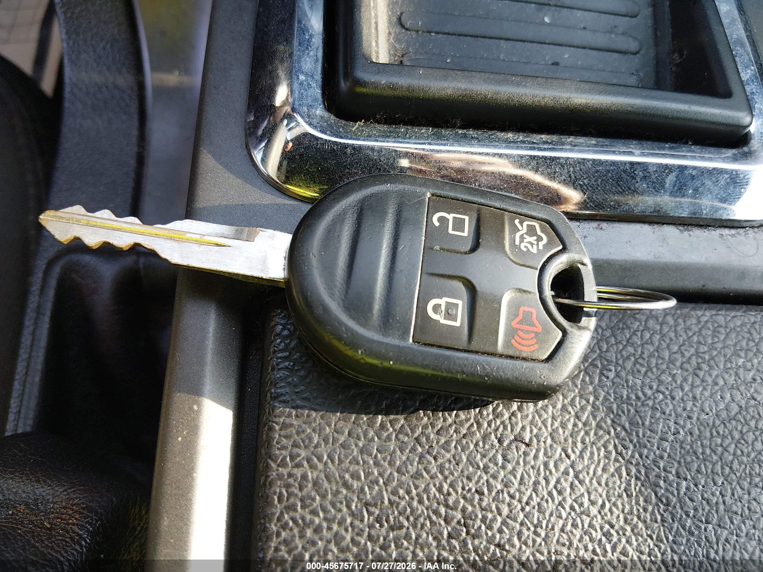 2013 Ford Mustang V6 Белый vin: 1ZVBP8AM3D5240492