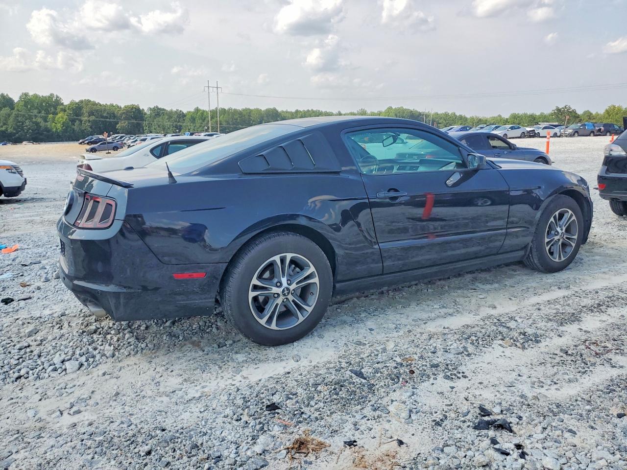 2013 Ford Mustang Black vin: 1ZVBP8AM3D5252996