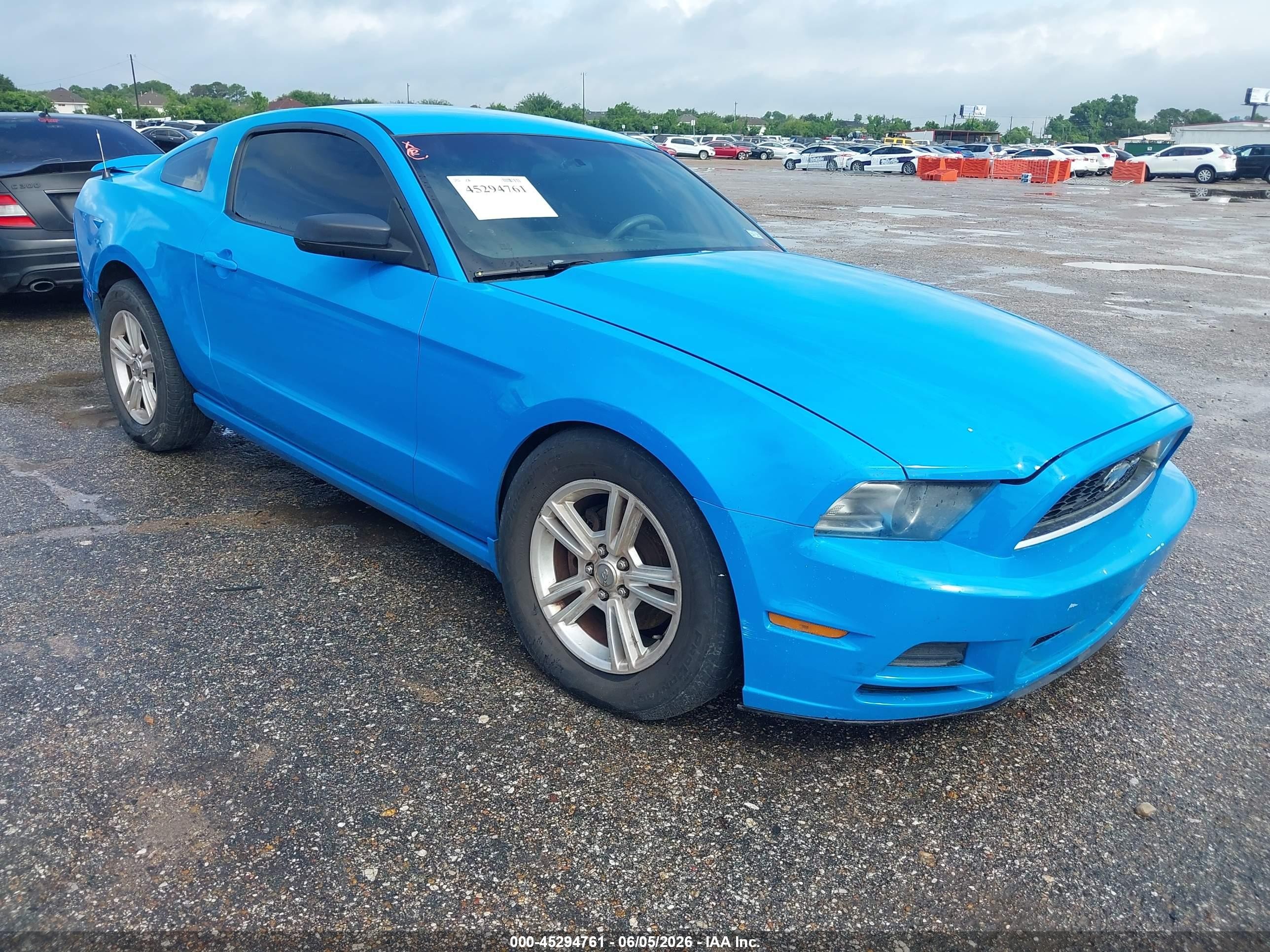 2013 Ford Mustang V6 Blue vin: 1ZVBP8AM3D5258992