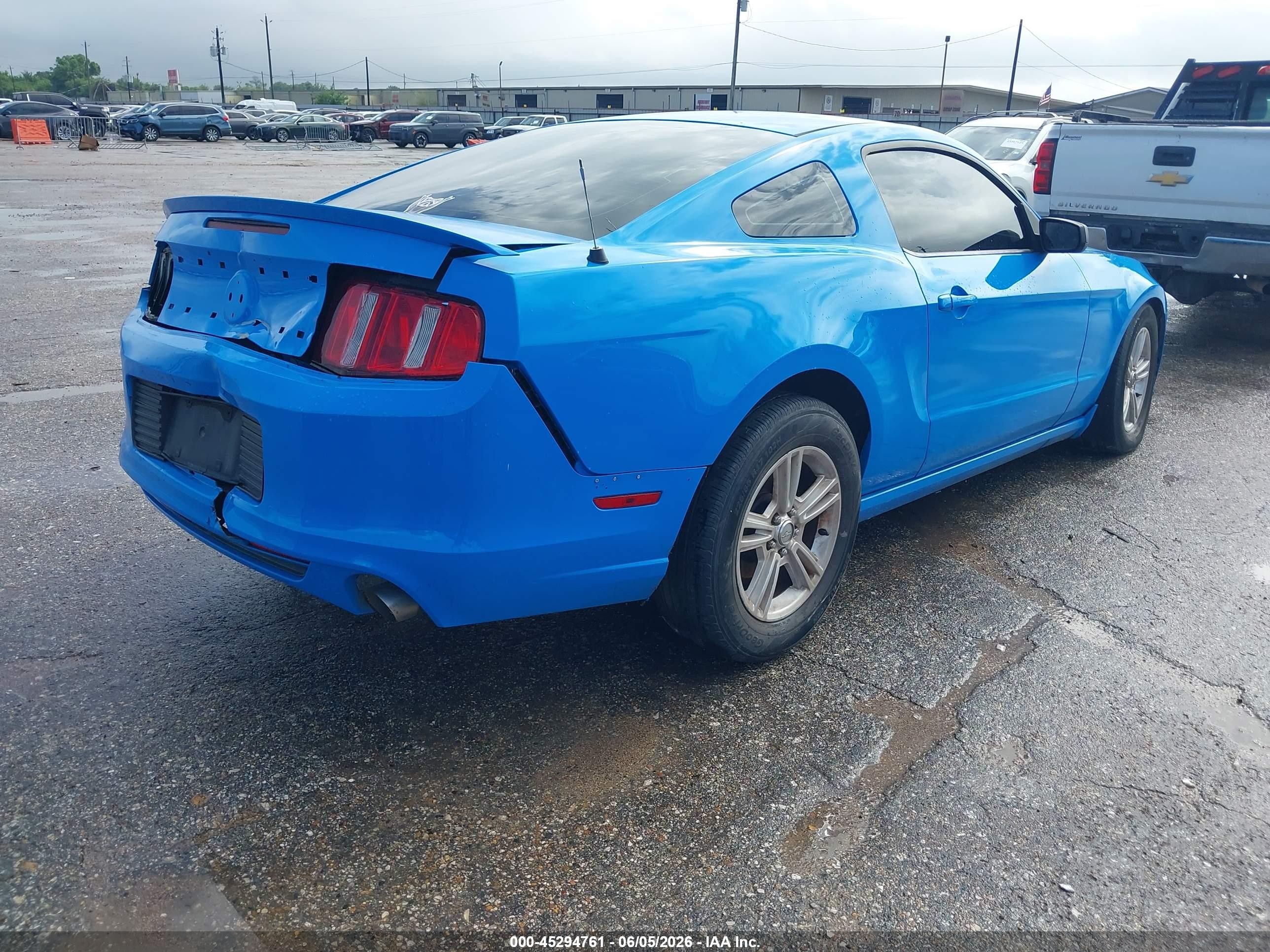2013 Ford Mustang V6 Blue vin: 1ZVBP8AM3D5258992